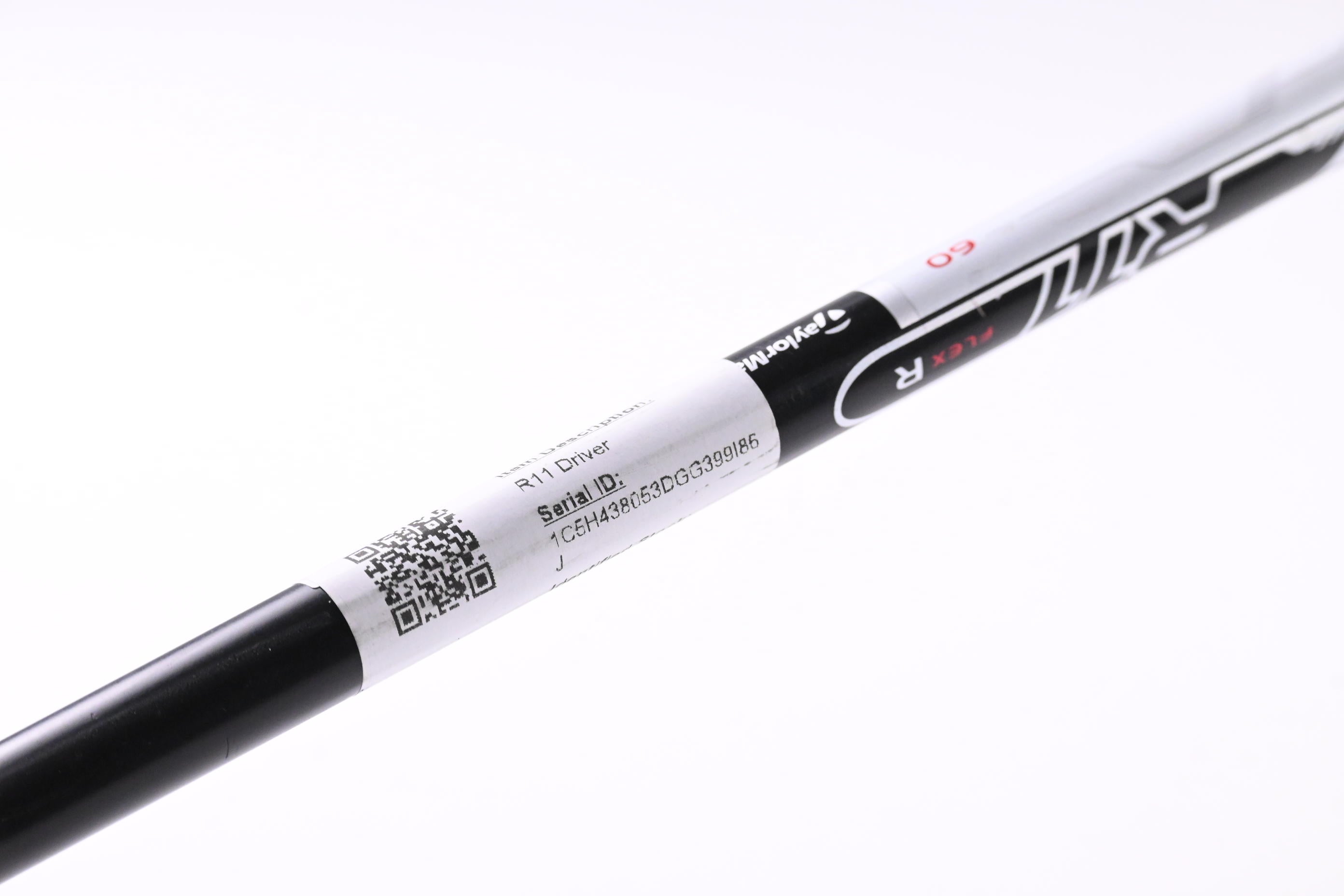 Taylormade R11 Driver / 10.5 Degree / Regular Flex Fujikura Blur 60 Shaft