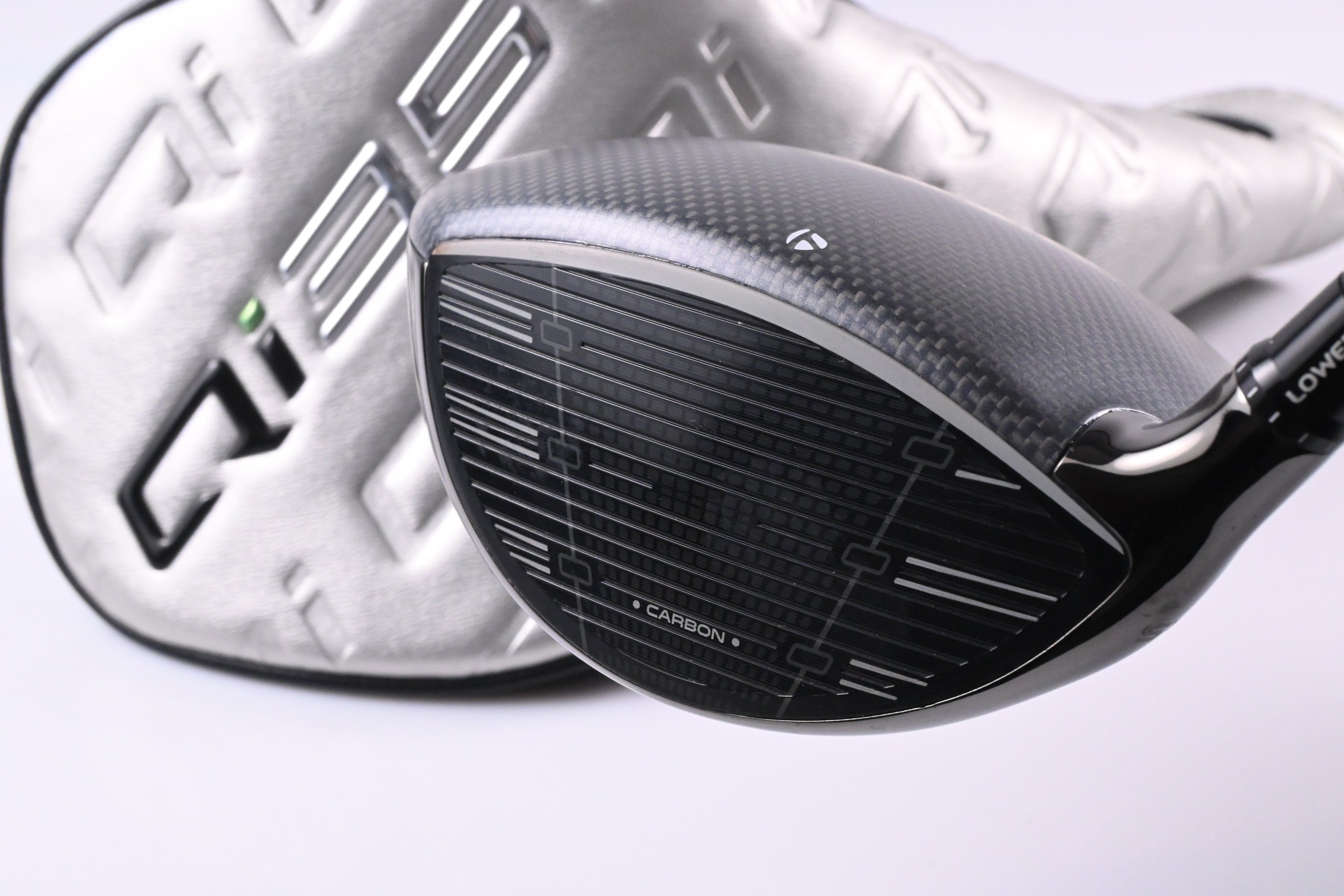 Taylormade Qi35 Driver / 10.5 Degree / Regular Flex Fujikura Air Speeder 50