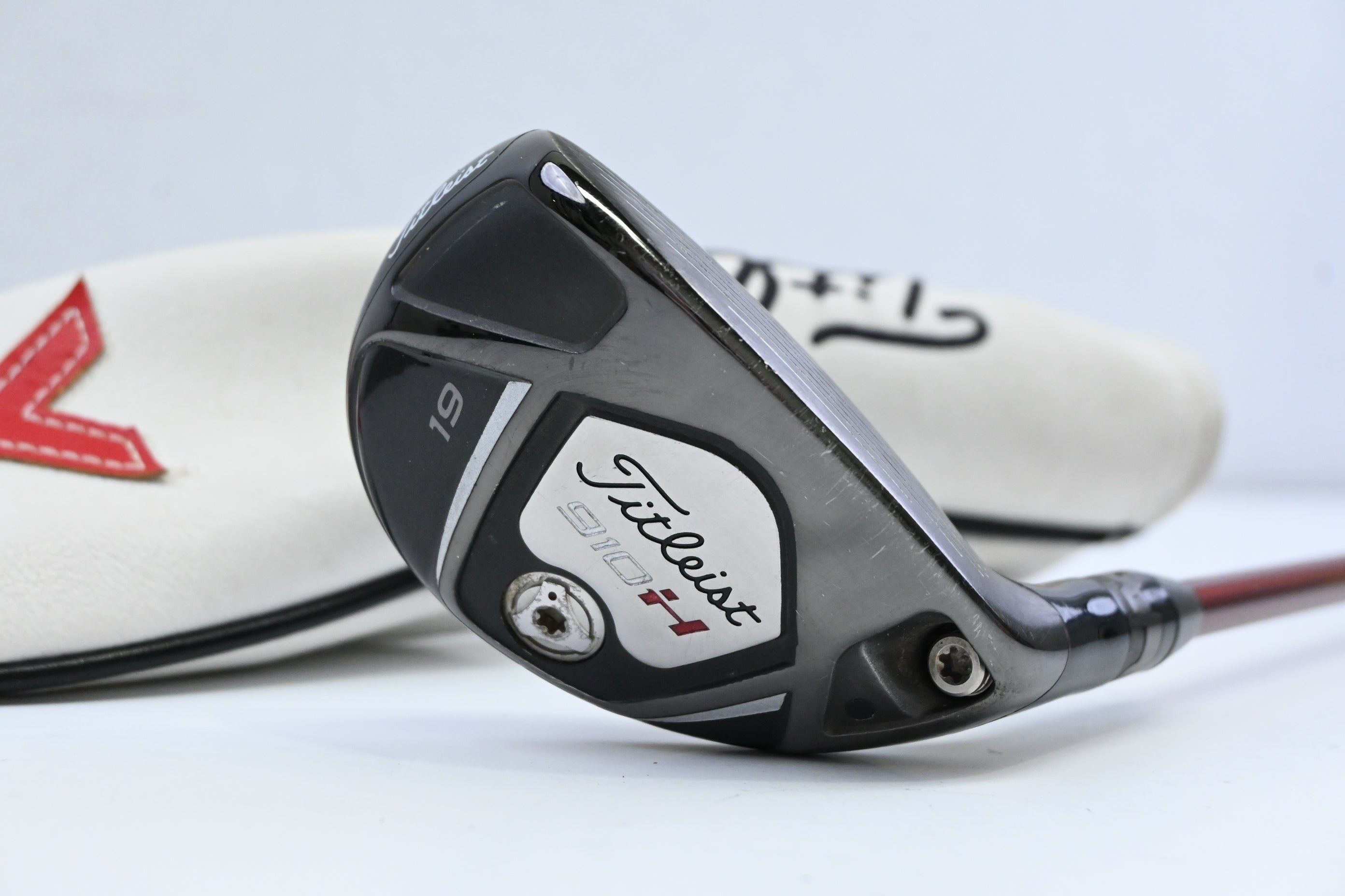 Titleist 910H #3 Hybrid / 19 Degree / Regular Flex Diamana Ilima 70 Shaft