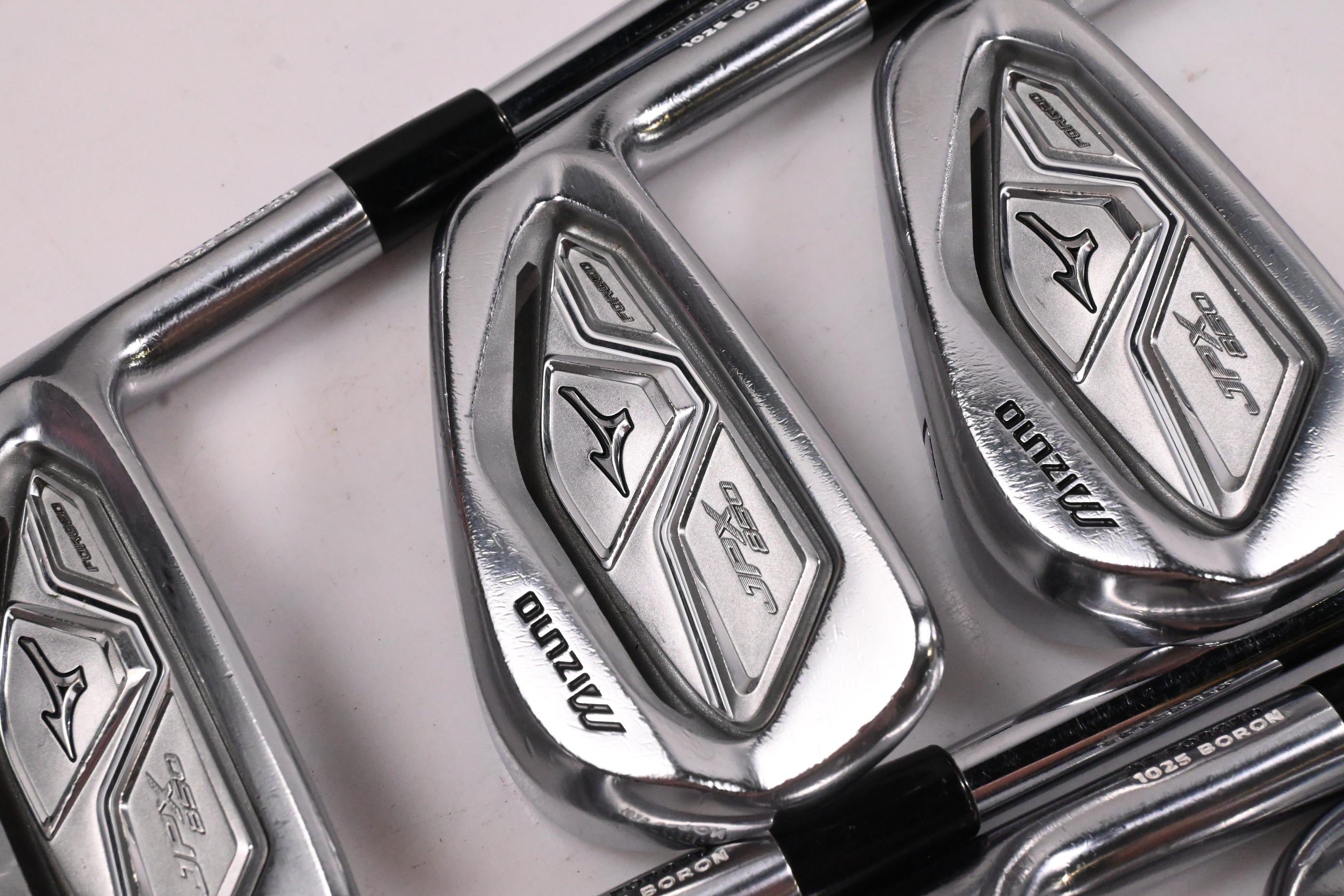 Mizuno JPX 850 Forged Irons / 5-PW / Stiff Flex XP 115 S300 Shafts
