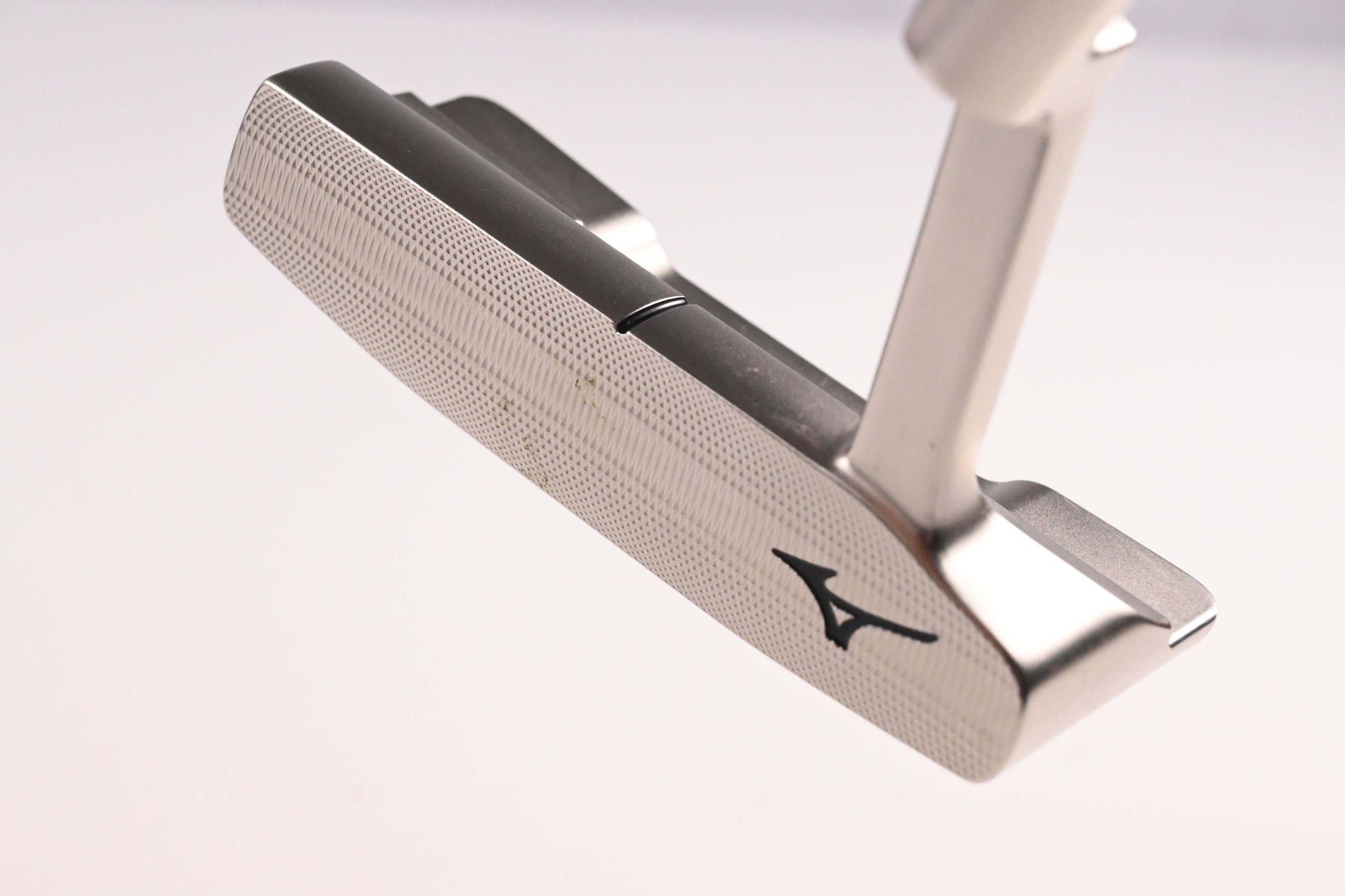 Mizuno M.Craft City Series Osaka P Putter / 38 Inch