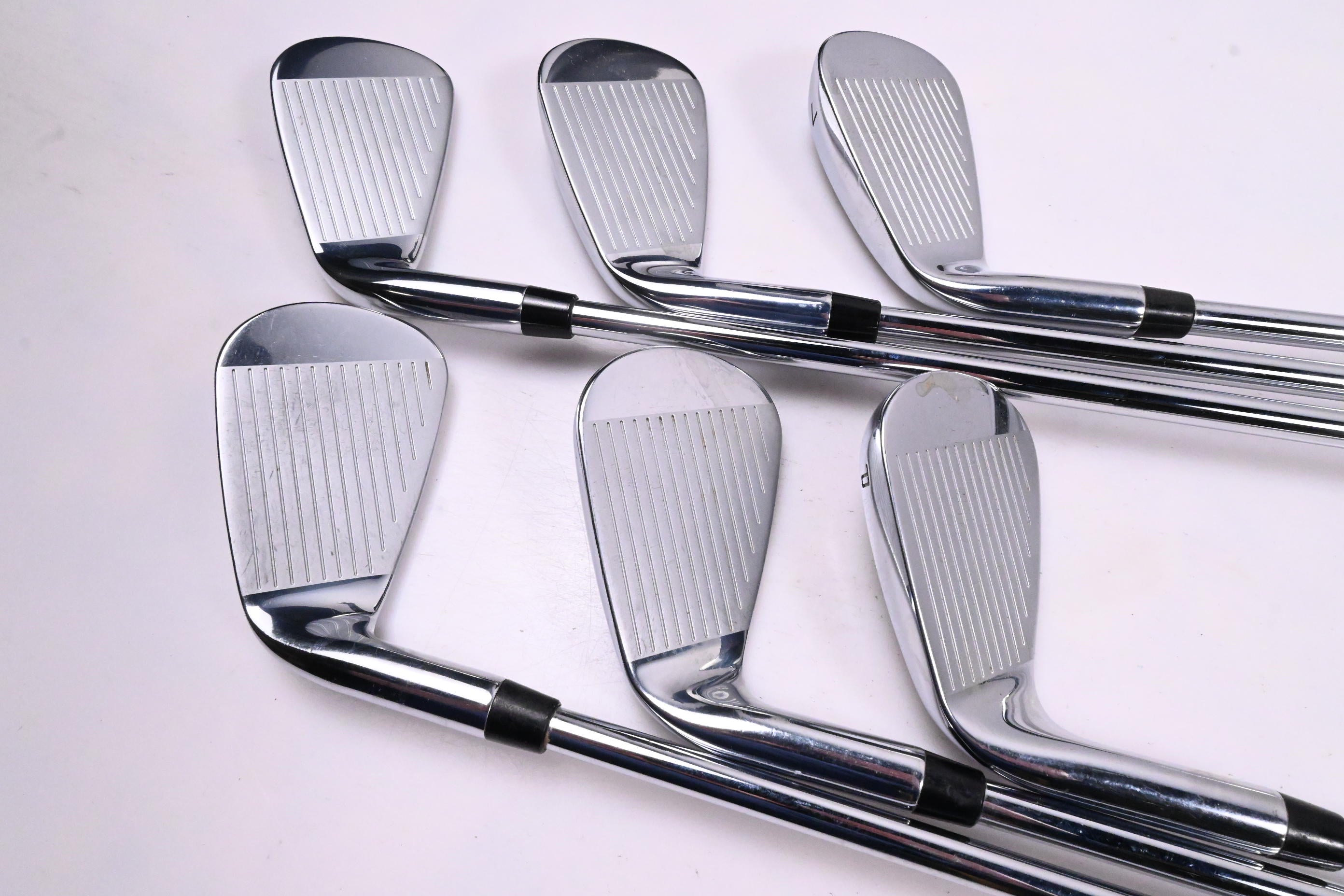 Callaway Elyte Irons / 5-PW / Regular Flex Vector 80 Shafts