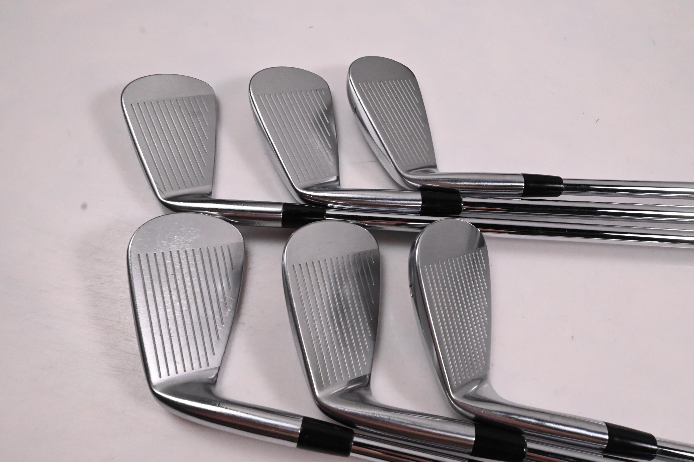 Mizuno JPX 850 Forged Irons / 5-PW / Stiff Flex XP 115 S300 Shafts