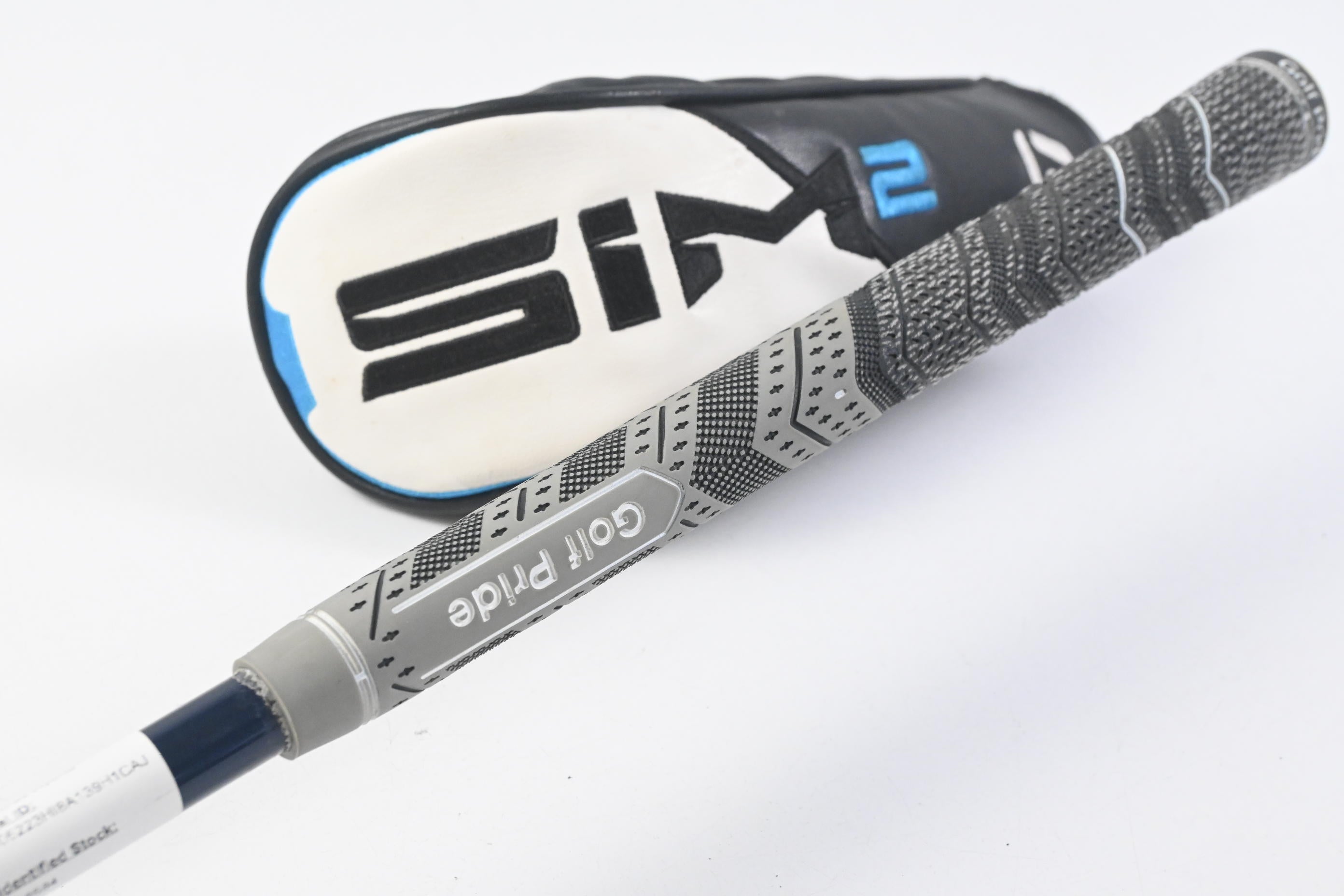 Taylormade SIM2 Max #3 Hybrid / 19 Degree / Stiff Flex Ventus Blue 7 Shaft