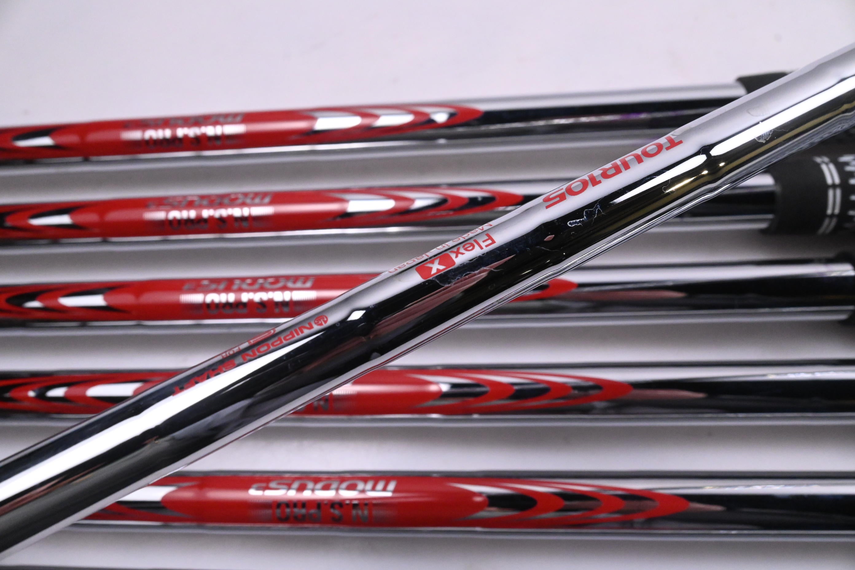 Cobra King Tour/CB/MB Irons / 4-PW / X-Flex N.S.Pro Modus³ Tour 105 Shafts