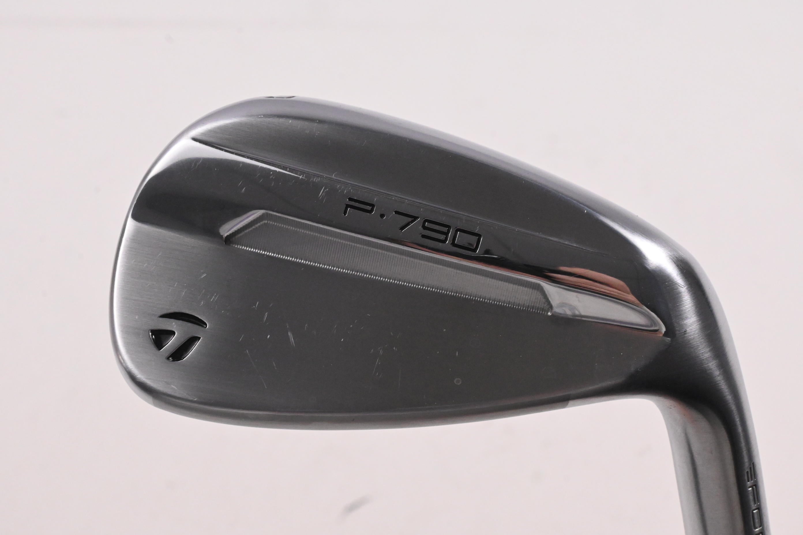Taylormade P790 2025 Pitching Wedge / 44 Degree / Regular Flex KBS Max Graphite