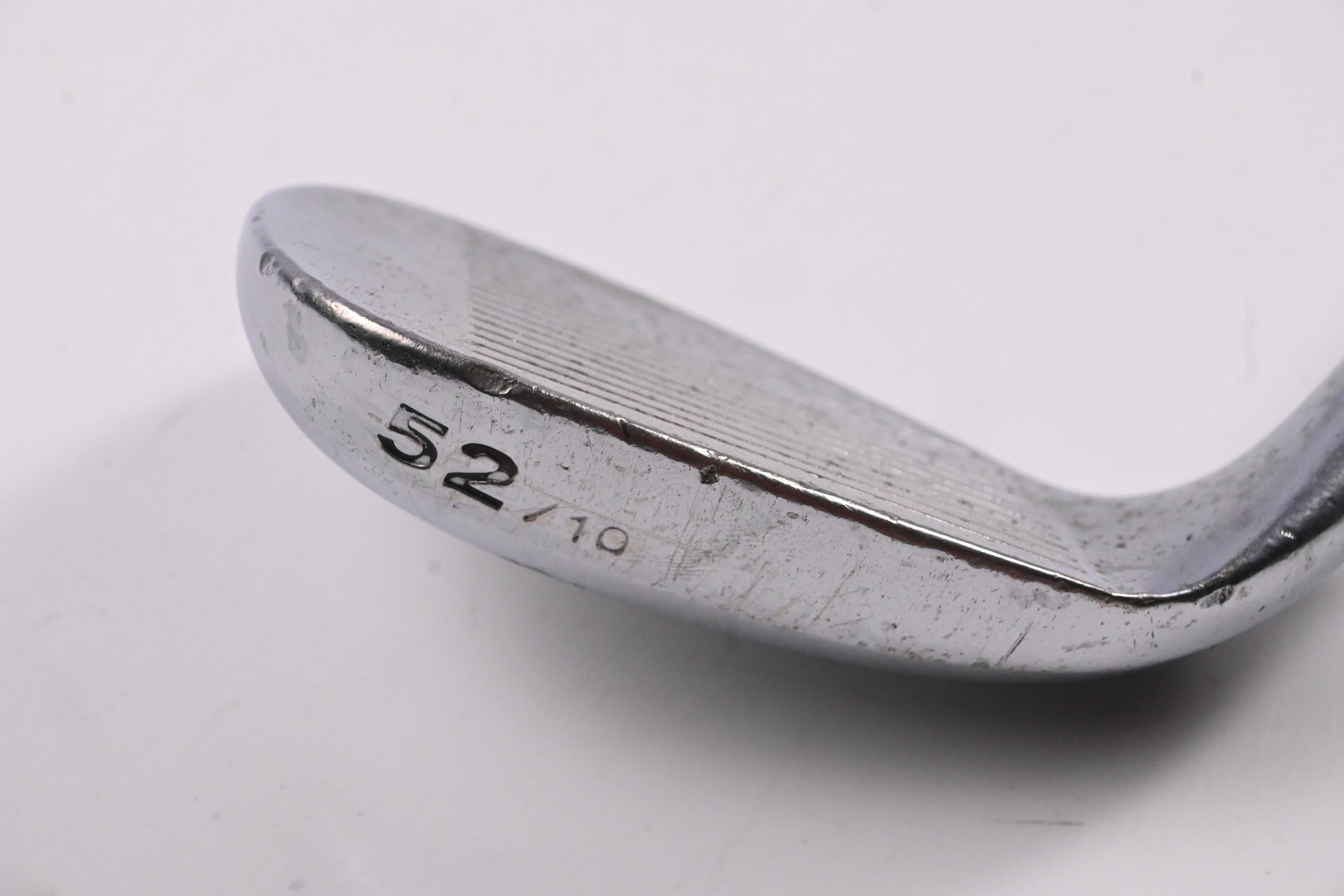 Cleveland RTX-3 Gap Wedge / 52 Degree / Wedge Flex Dynamic Gold Shaft