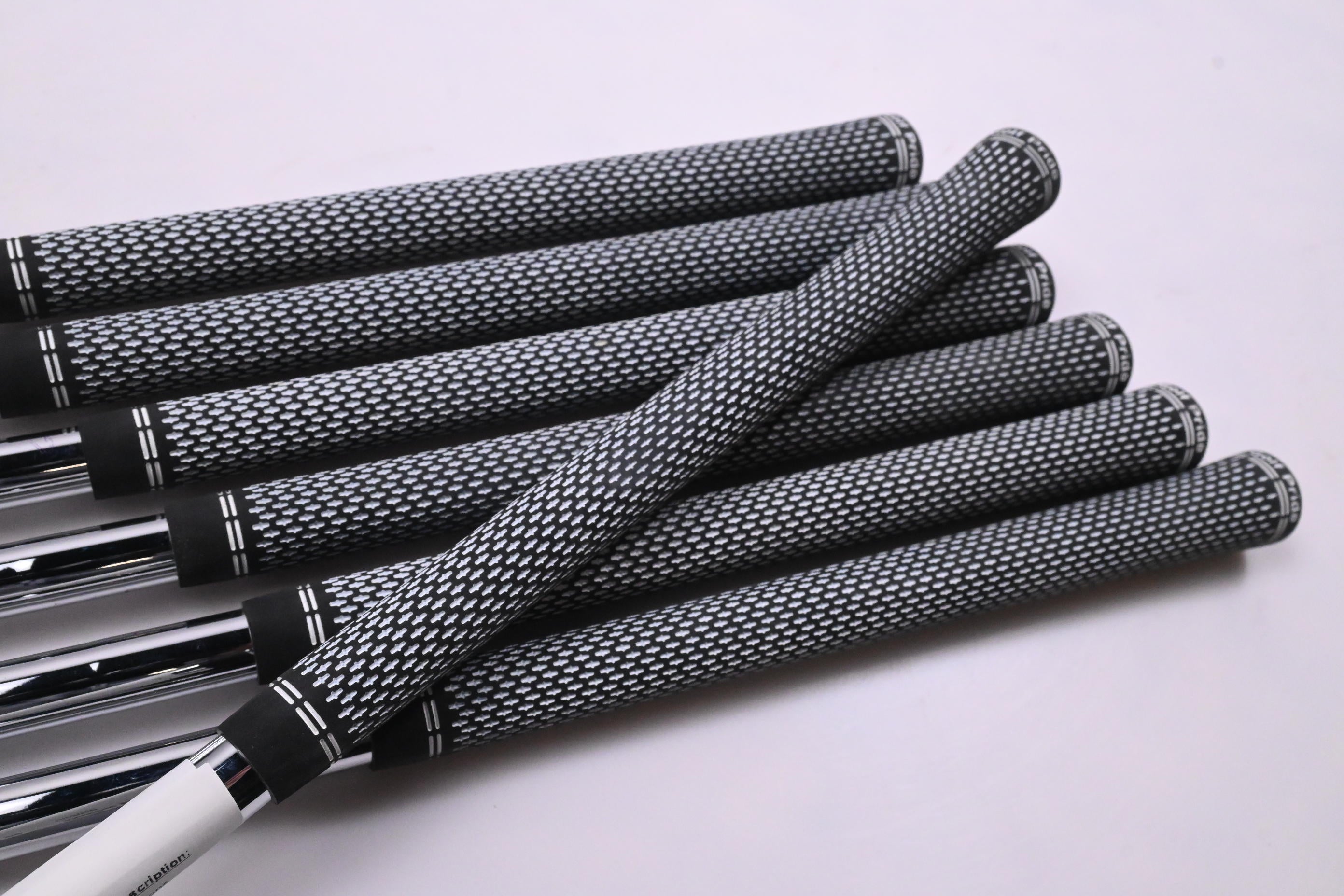 Cobra King Tour/CB/MB Irons / 4-PW / X-Flex N.S.Pro Modus³ Tour 105 Shafts