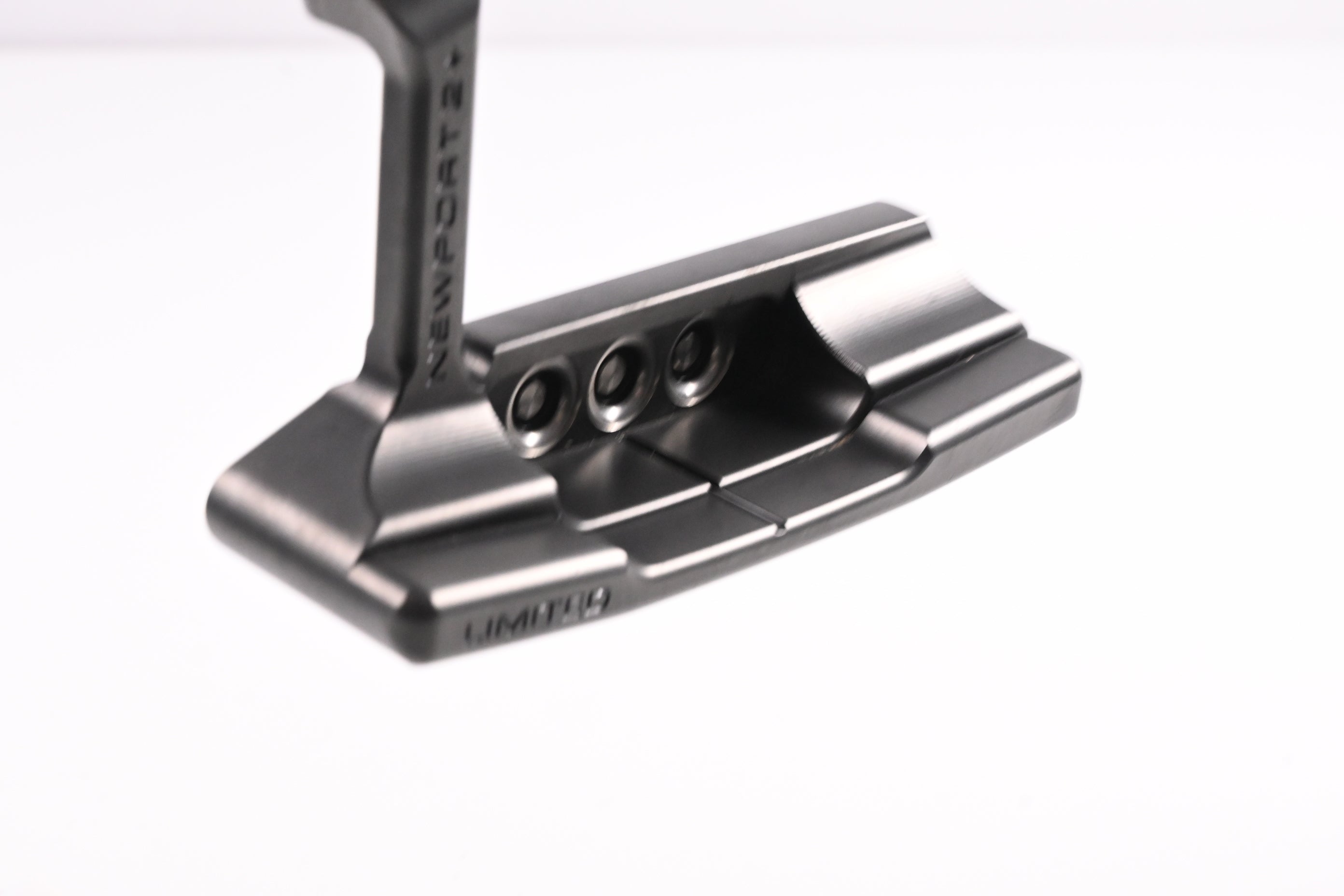 Scotty Cameron Special Select Jet Set Newport 2+ Putter / 34 Inch