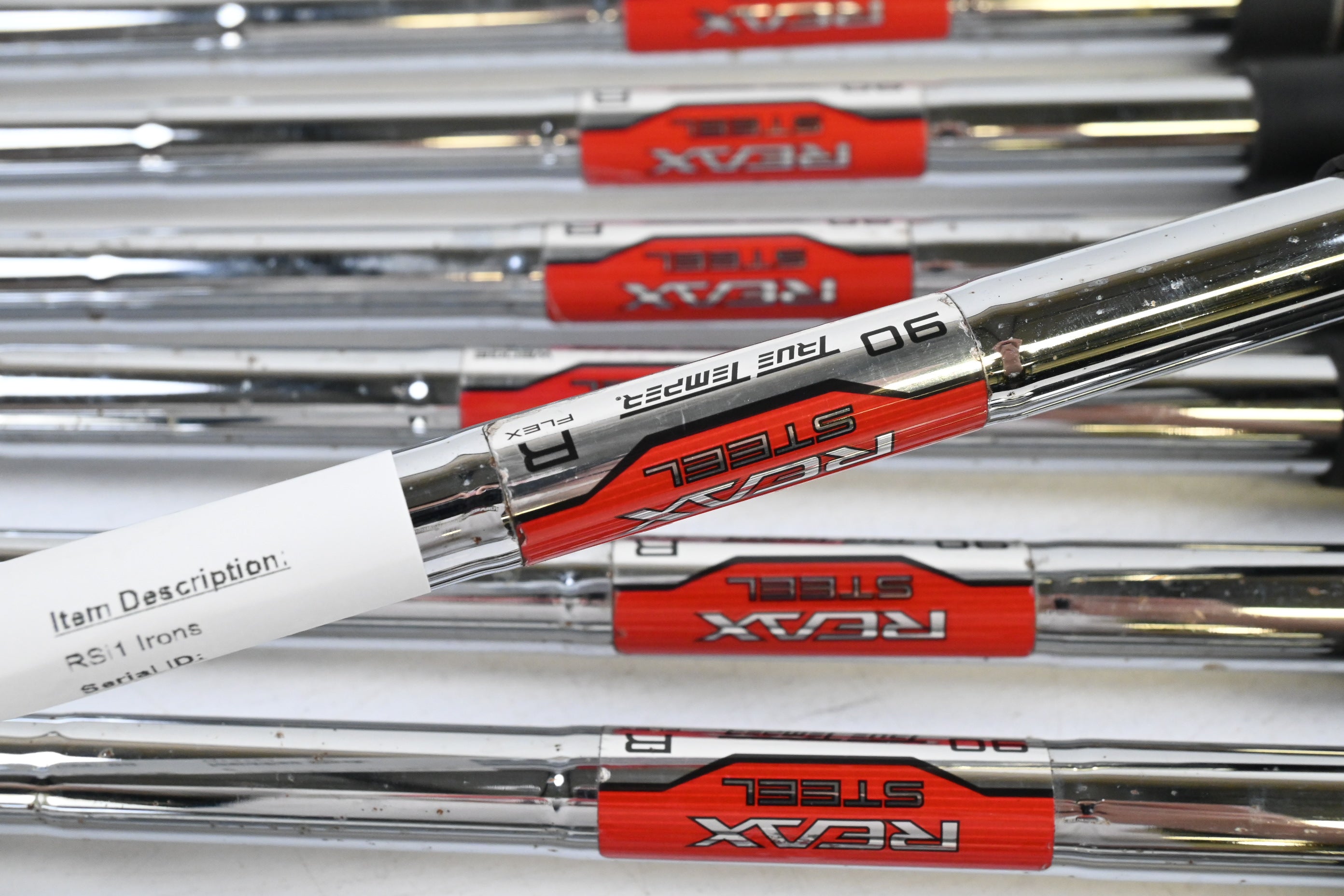 Taylormade RSi1 Irons / 4-PW+SW / Regular Flex REAX Steel 90 Shafts