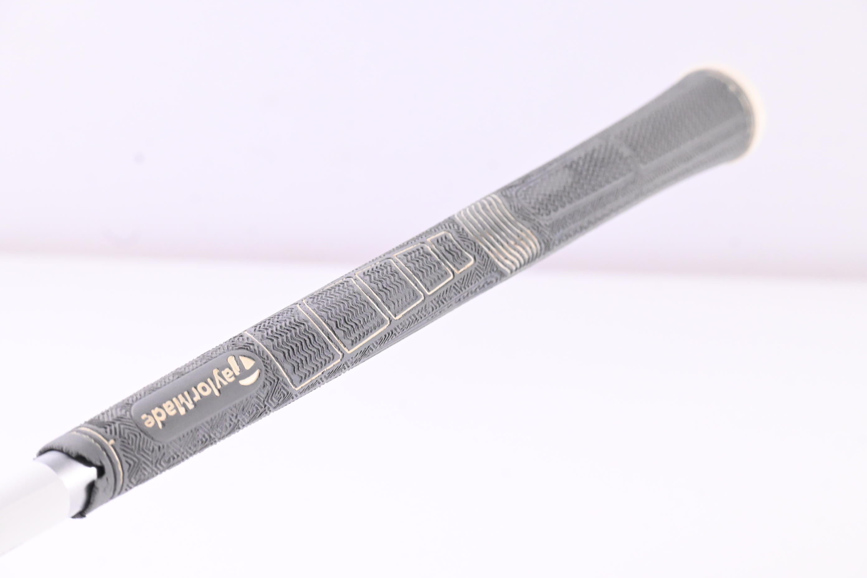 Ladies Taylormade Kalea #3 Wood / 17 Degree / Ladies Flex Kalea 45 Shaft