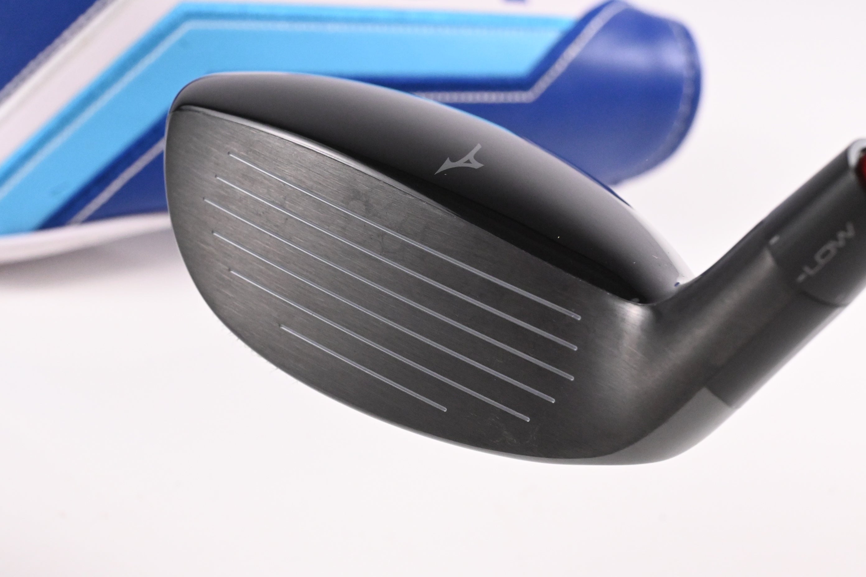 Mizuno ST-Max 230 #3 Hybrid / 19 Degree / Regular Flex Denali Red 70 Shaft