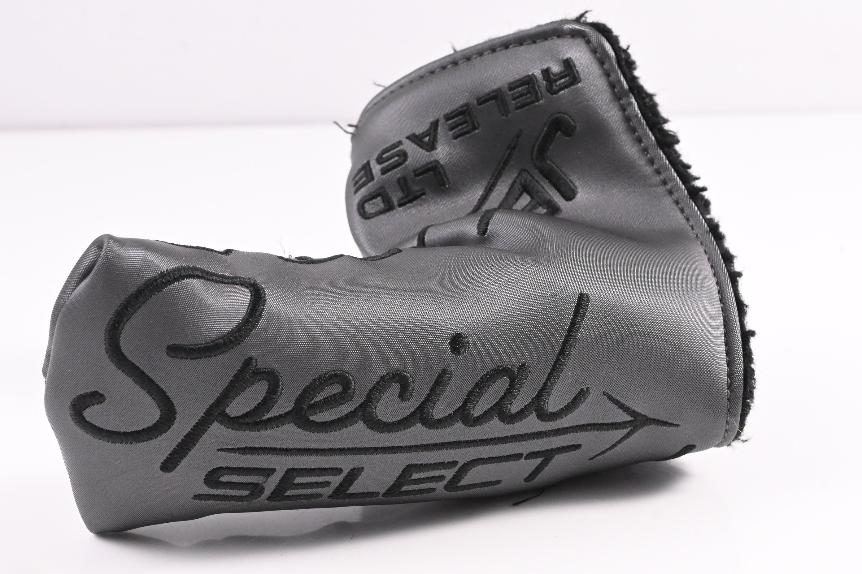 Scotty Cameron Special Select Jet Set Newport 2+ Putter / 34 Inch