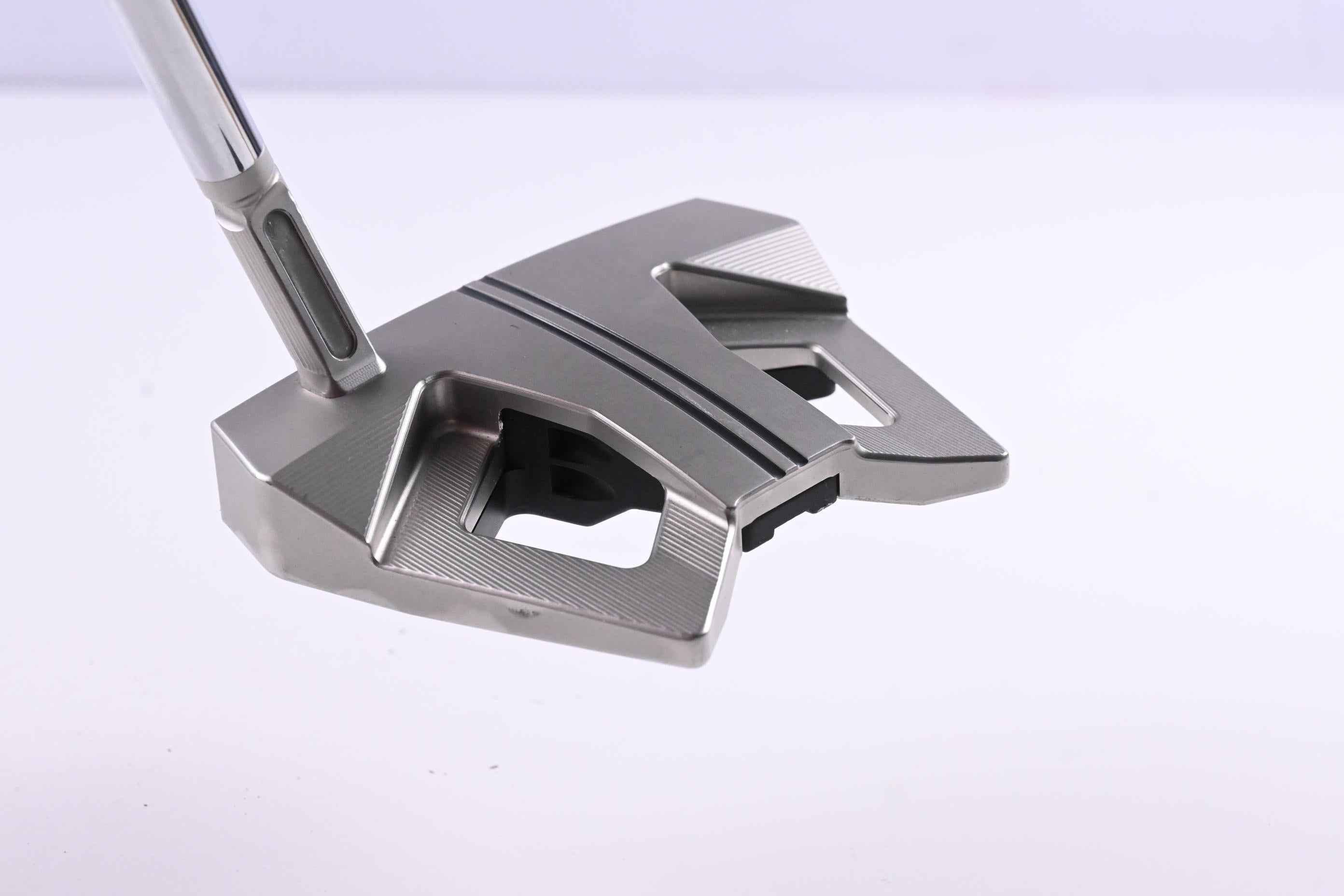 Scotty Cameron 2024 Phantom 9.5 Putter / 33 Inch