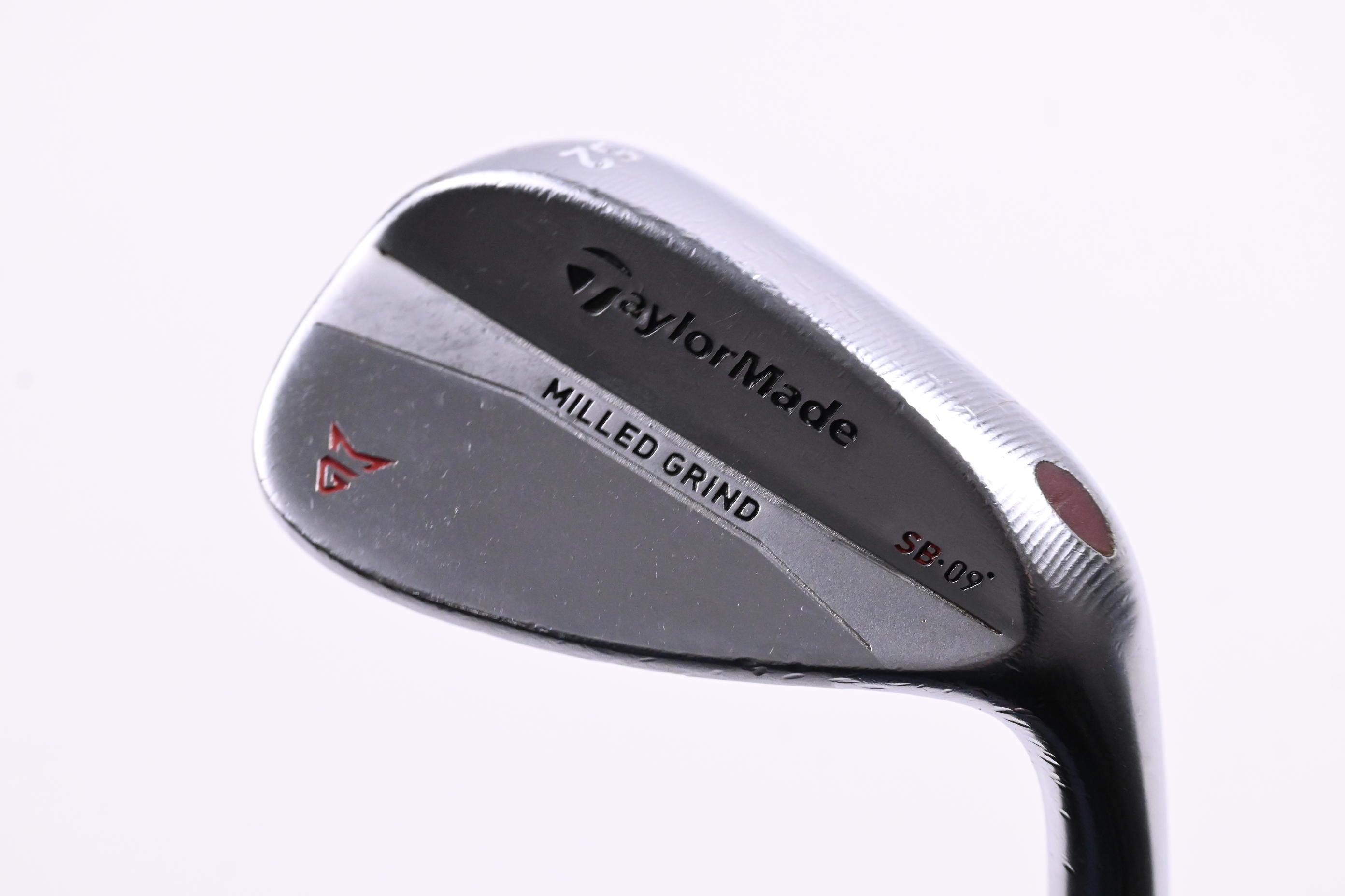 Taylormade Milled Grind Gap Wedge / 52 Degree / Wedge Flex Dynamic Gold Shaft