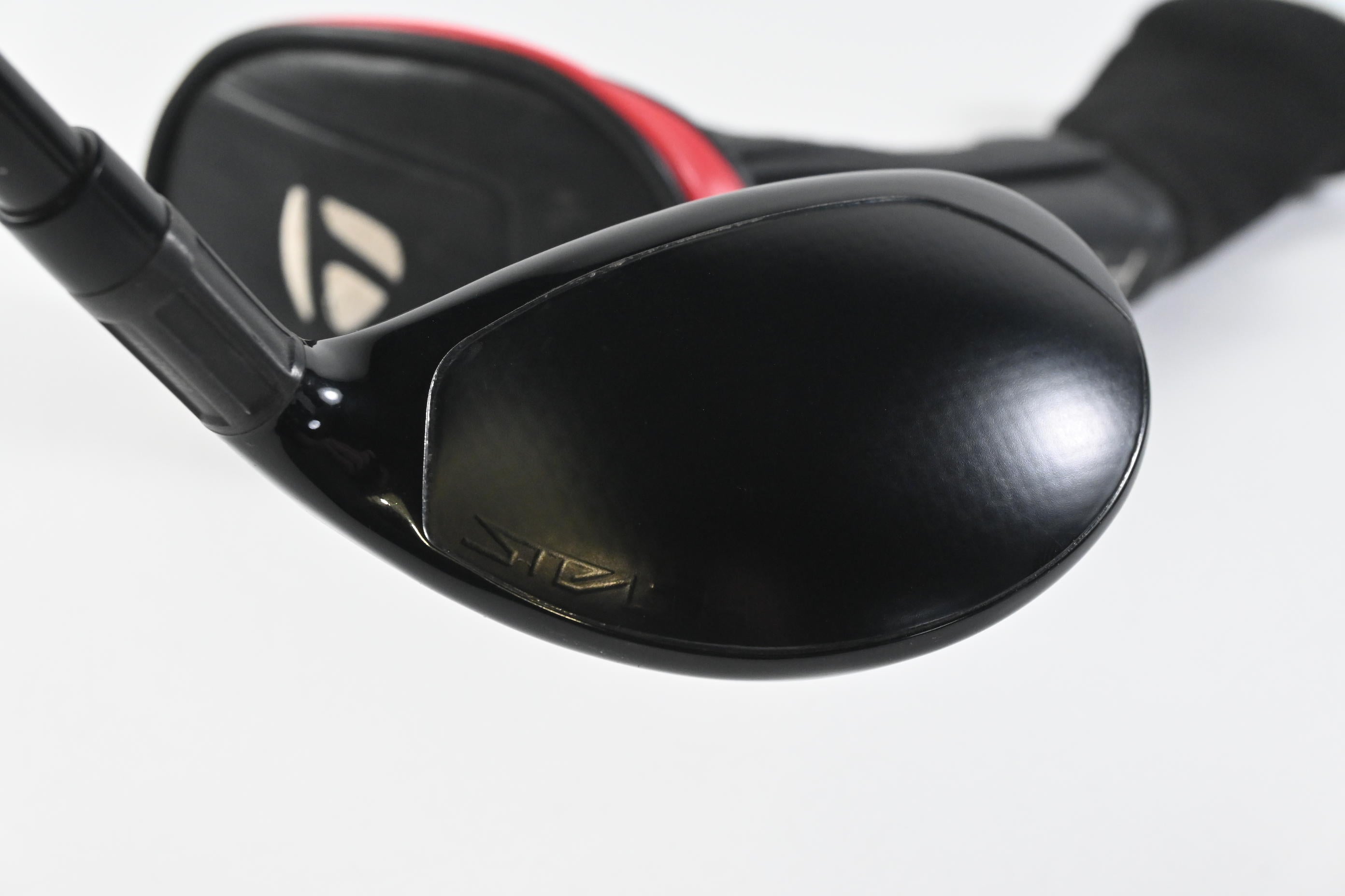 Taylormade Stealth #4 Hybrid / 22 Degree / Regular Flex Fujikura Ventus Red 6