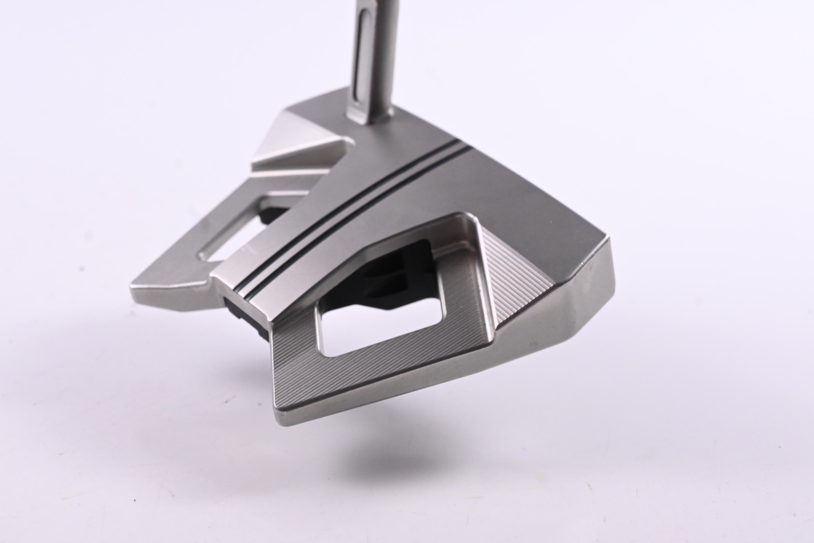 Scotty Cameron 2024 Phantom 9.5 Putter / 33 Inch