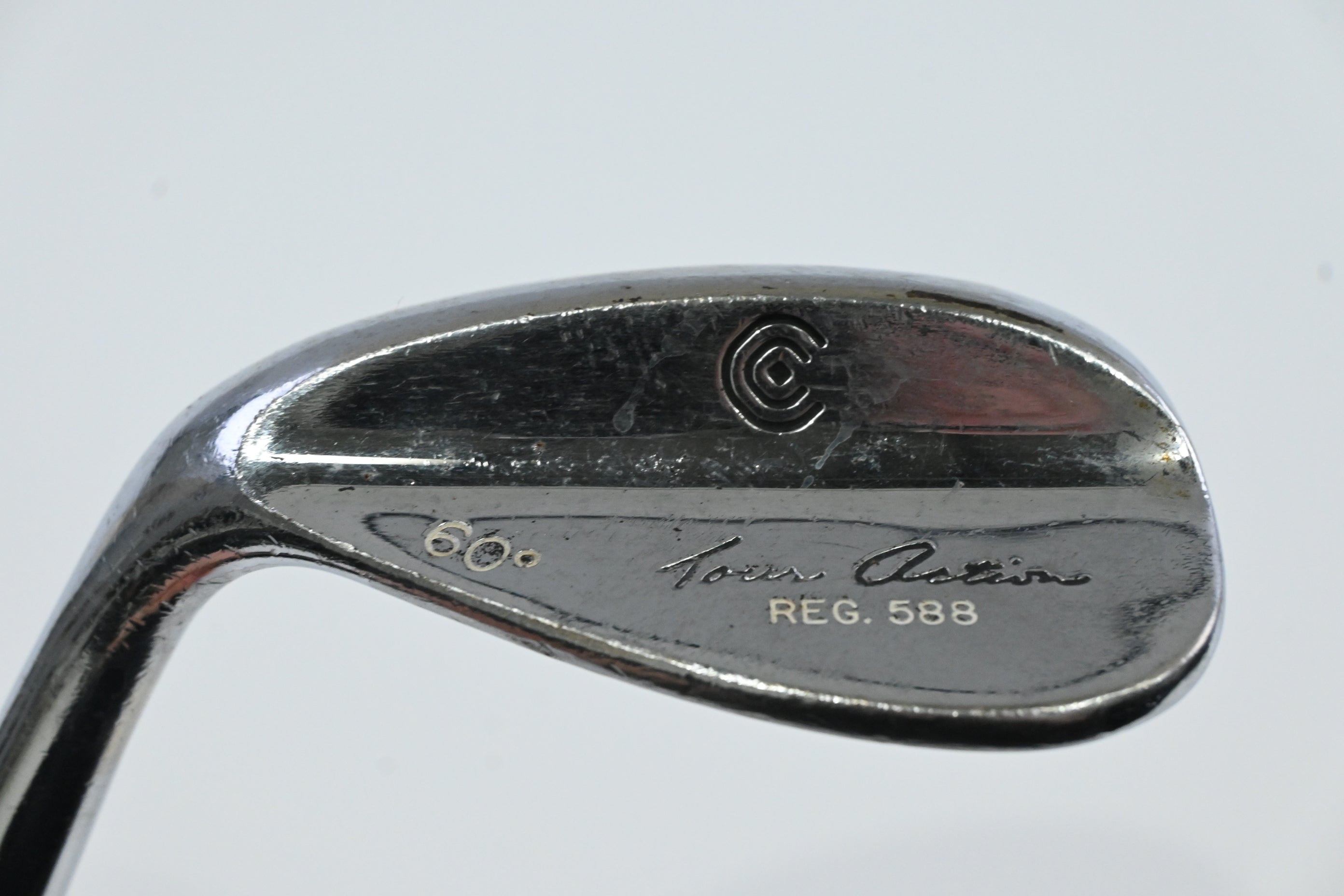 Left Hand Cleveland 588 Original Lob Wedge / 60 Degree / Wedge Flex Dynamic Gold