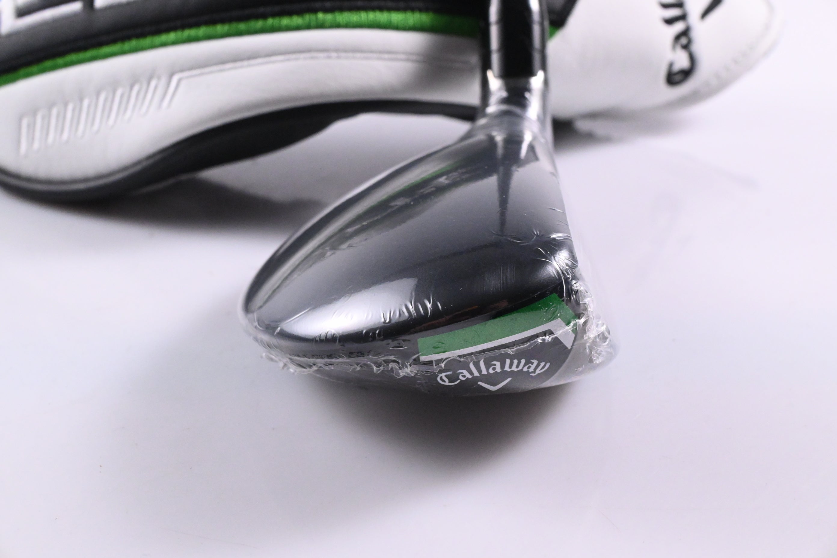 Callaway Elyte #4 Hybrid / 22 Degree / Regular Flex Denali Charcoal 60 Shaft