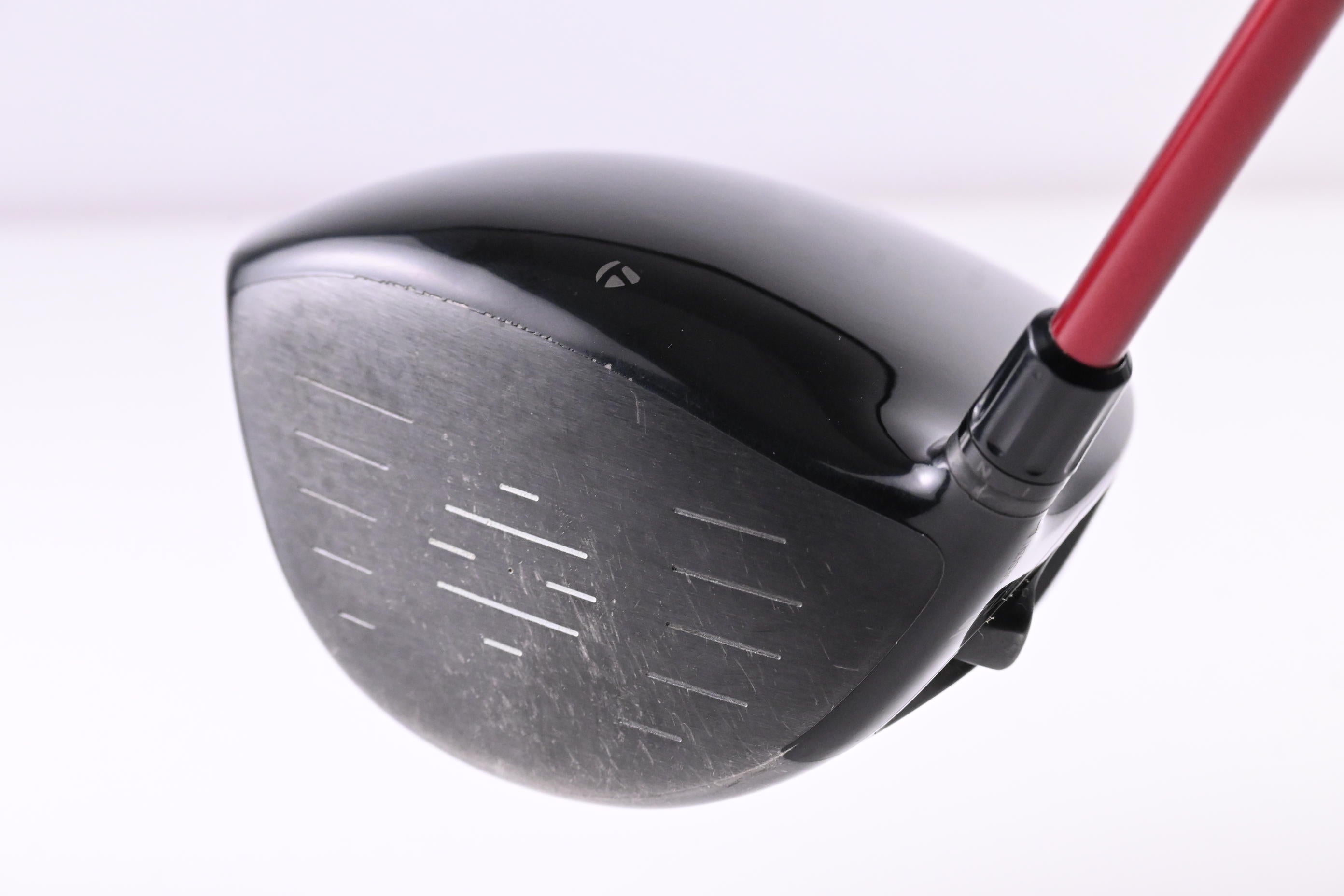 Taylormade R9 Supertri Driver / 10.5 Degree / Regular Flex Fujikura Motore 60