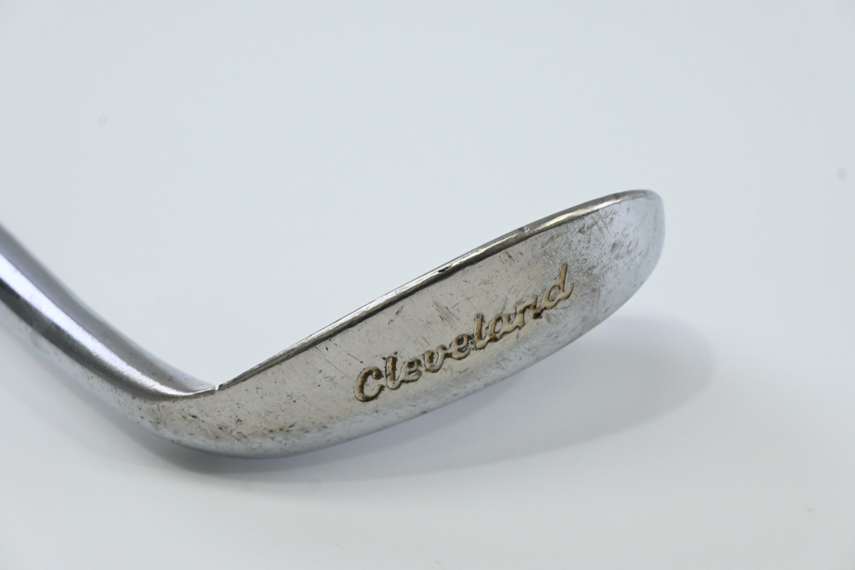 Left Hand Cleveland 588 Original Lob Wedge / 60 Degree / Wedge Flex Dynamic Gold