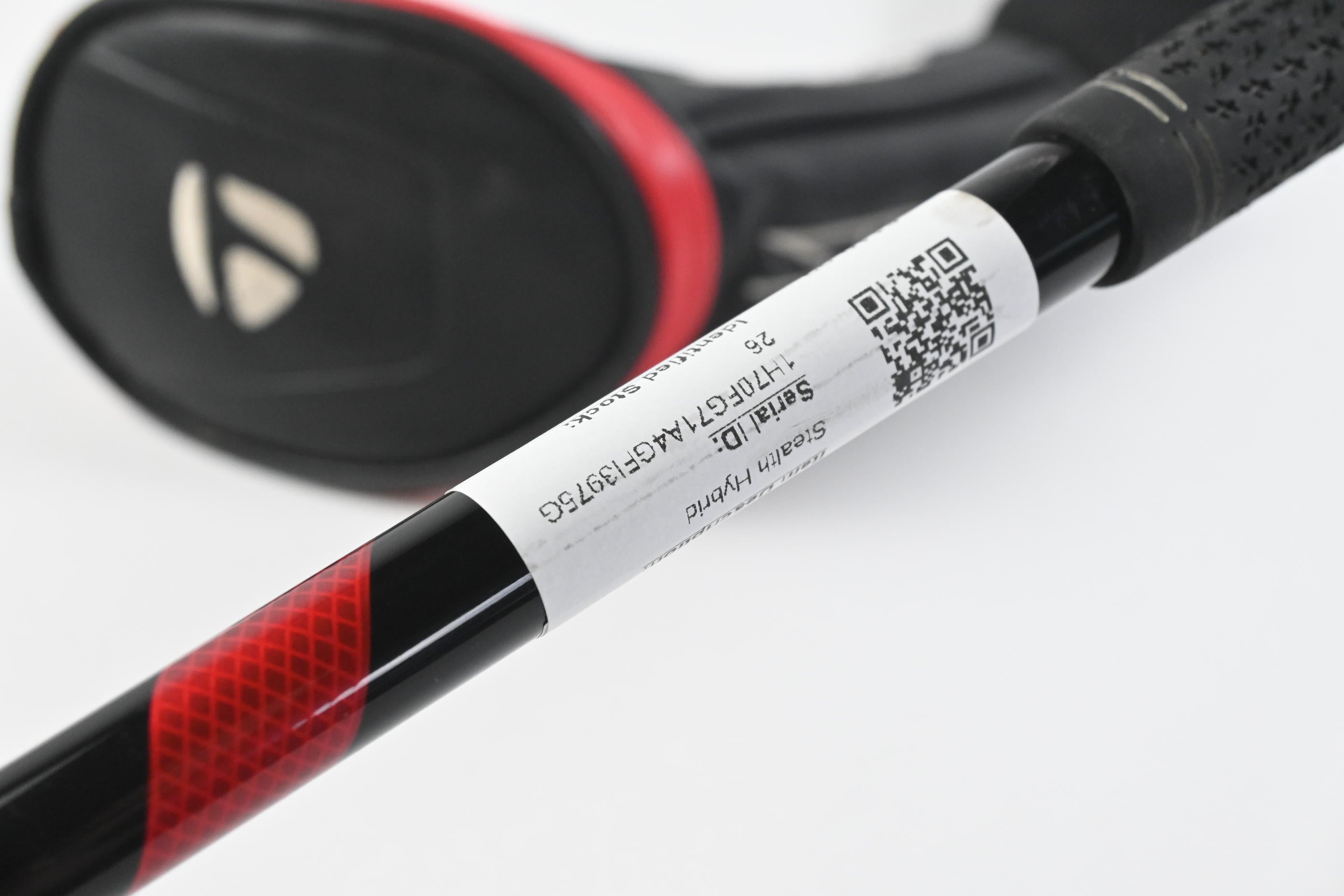 Taylormade Stealth #4 Hybrid / 22 Degree / Regular Flex Fujikura Ventus Red 6