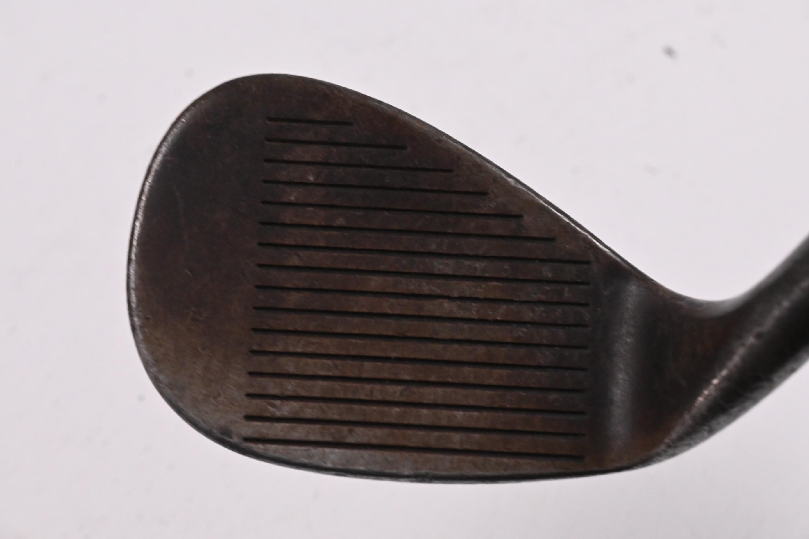Cleveland 588 Tour Action Sand Wedge / 53 Degree / Wedge Flex Dynamic Gold Shaft