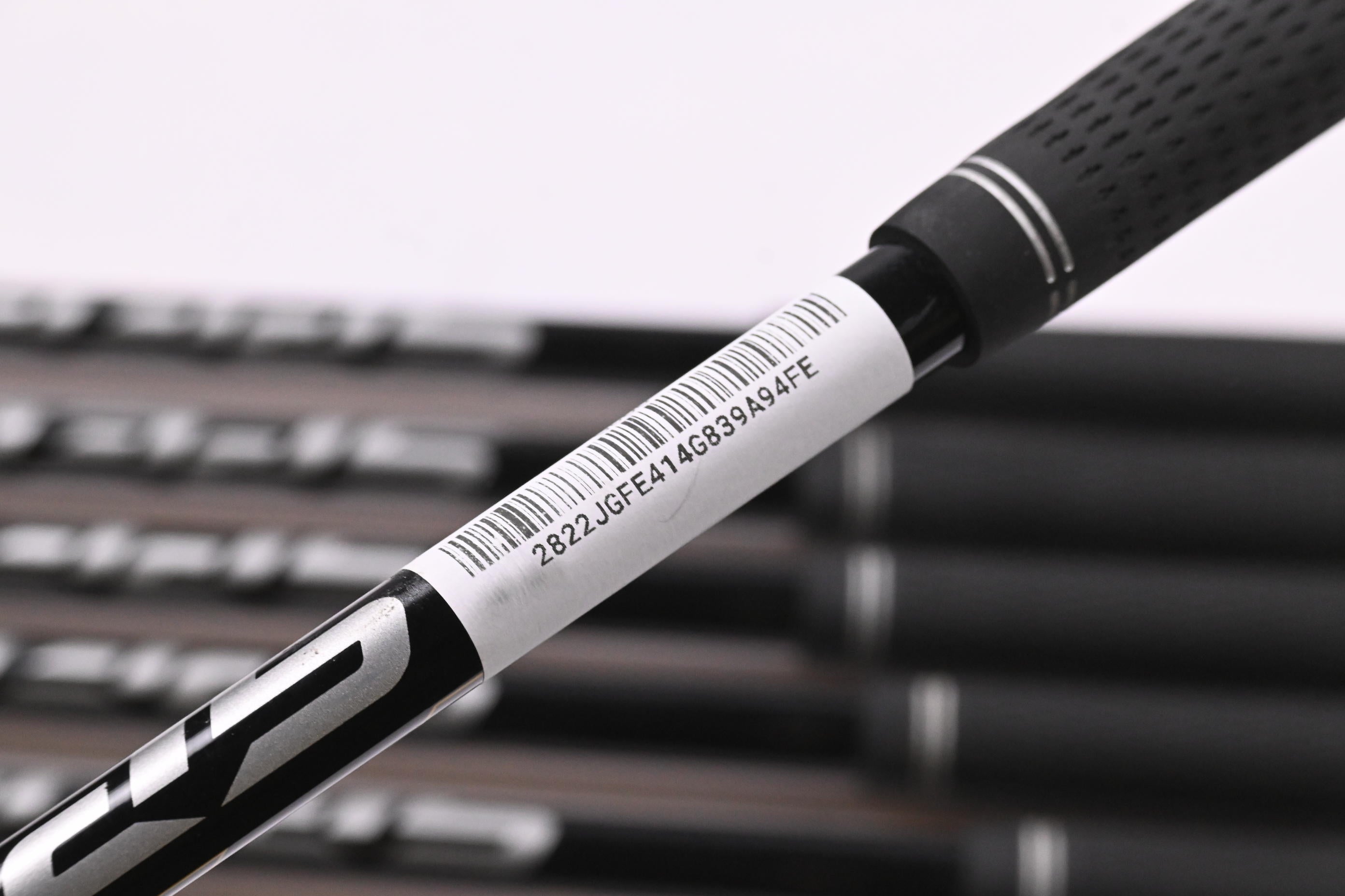 Taylormade Qi Irons / 6-PW+GW+SW / Senior Flex Fujikura Speeder NX 50 Shafts