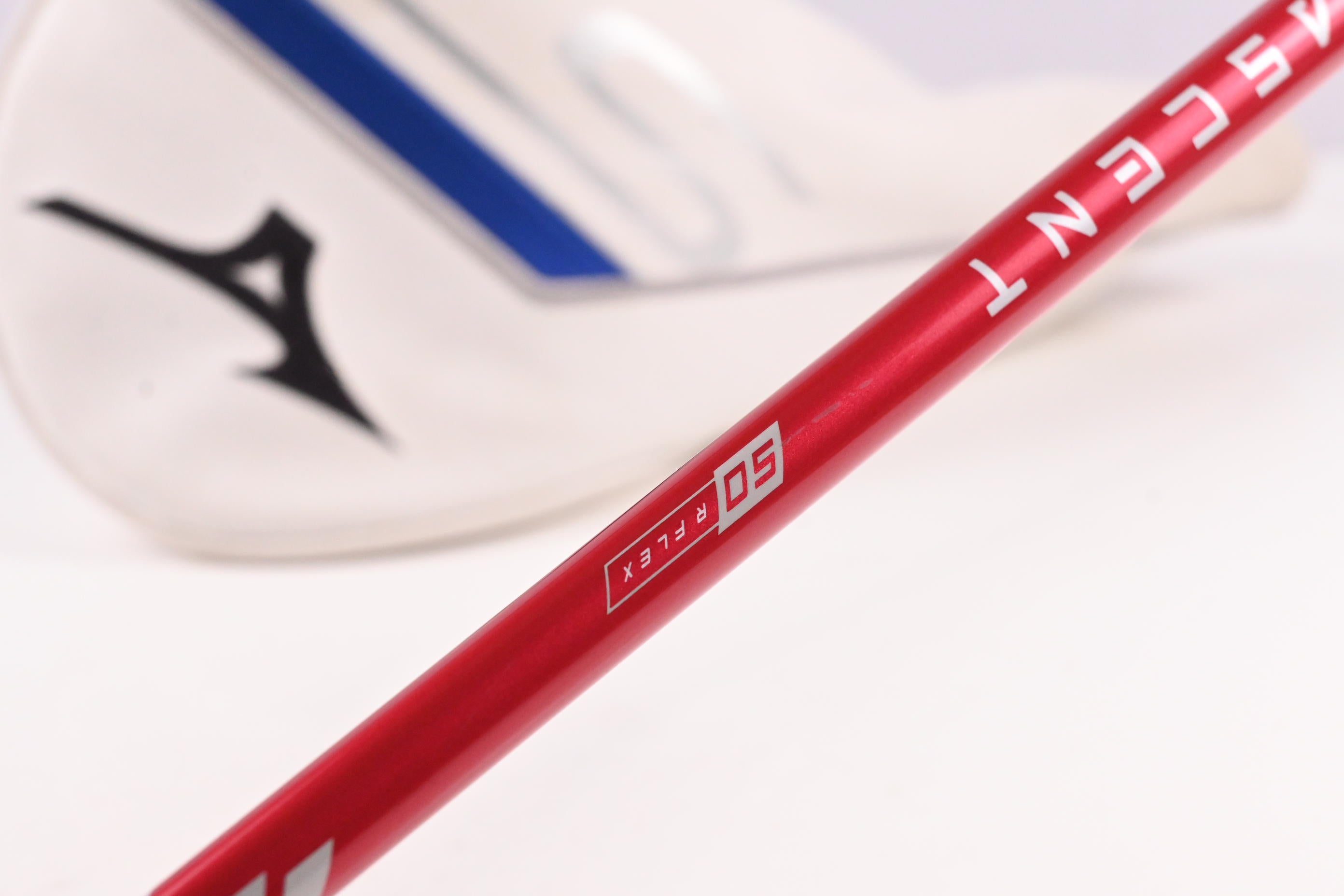 Mizuno ST-Z 220 2022 Driver / 10.5 Degree / Regular Flex Aldila Ascent Red 50