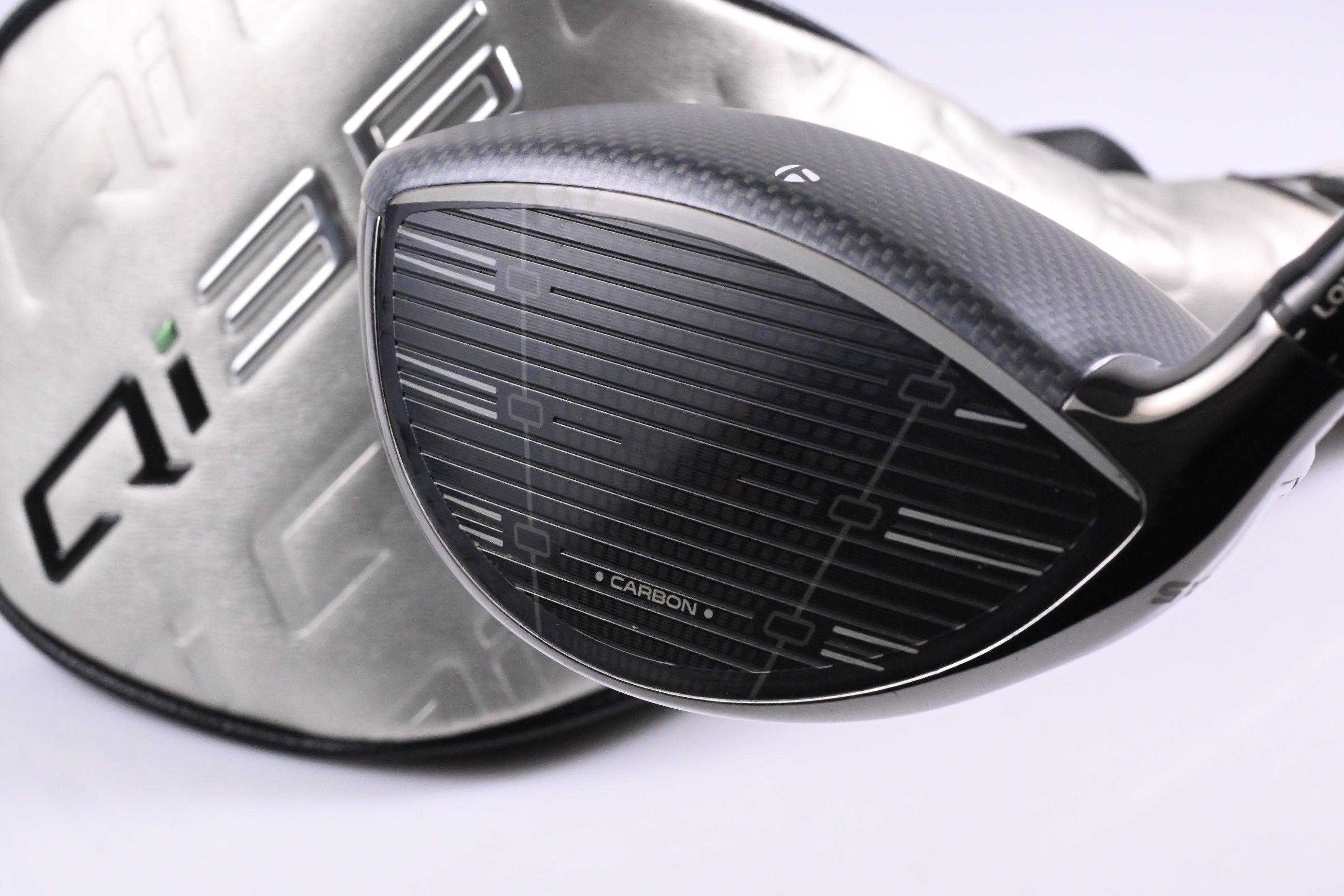 Taylormade Qi35 Driver / 10.5 Degree / Regular Flex Kai'li Red 60 Shaft