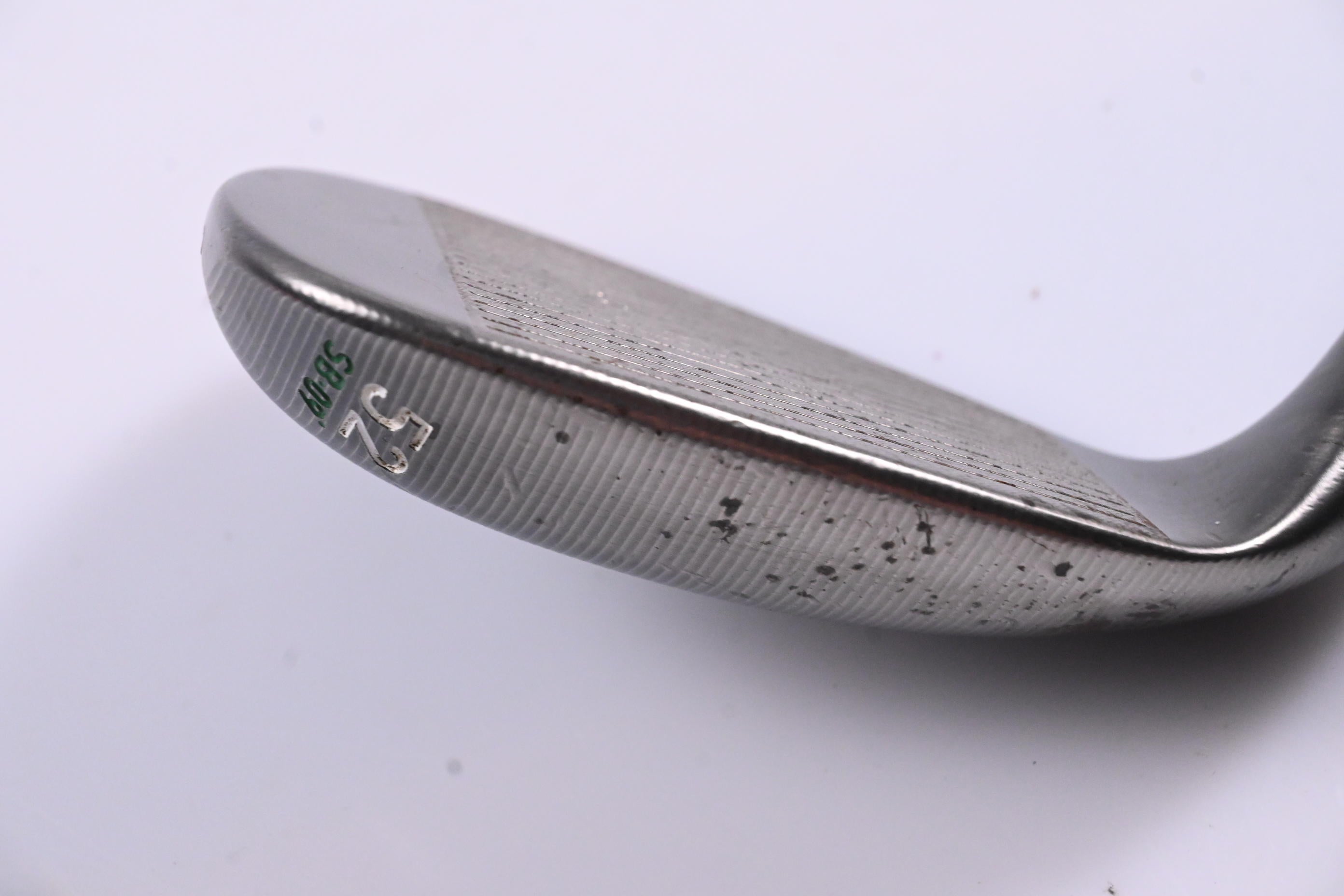 Taylormade Milled Grind 4 Gap Wedge / 52 Degree / Wedge Flex Dynamic Gold 115