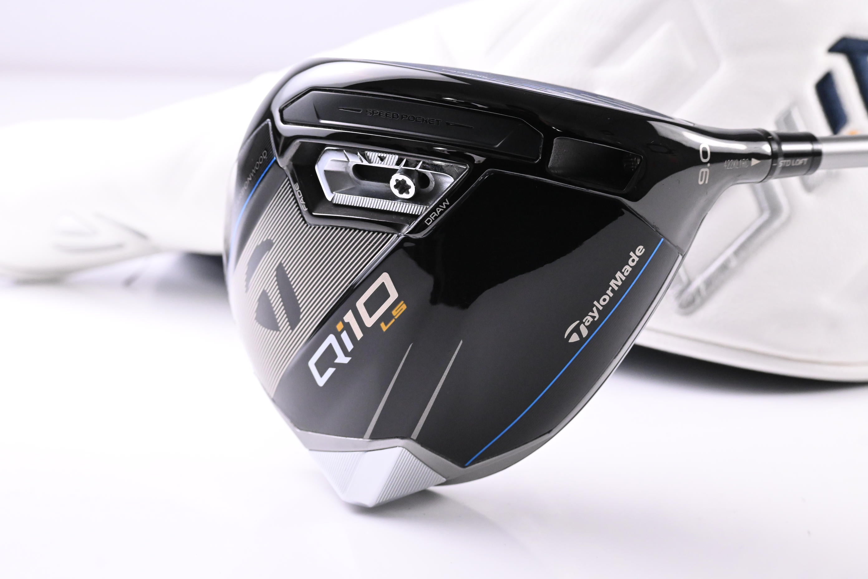 Taylormade Qi10 LS Driver / 9 Degree / Regular Flex Fujikura Speeder NX 50