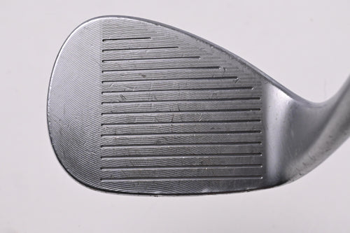 Cleveland 588 RTX Sand Wedge / 54 Degree / Wedge Flex Dynamic Gold Shaft