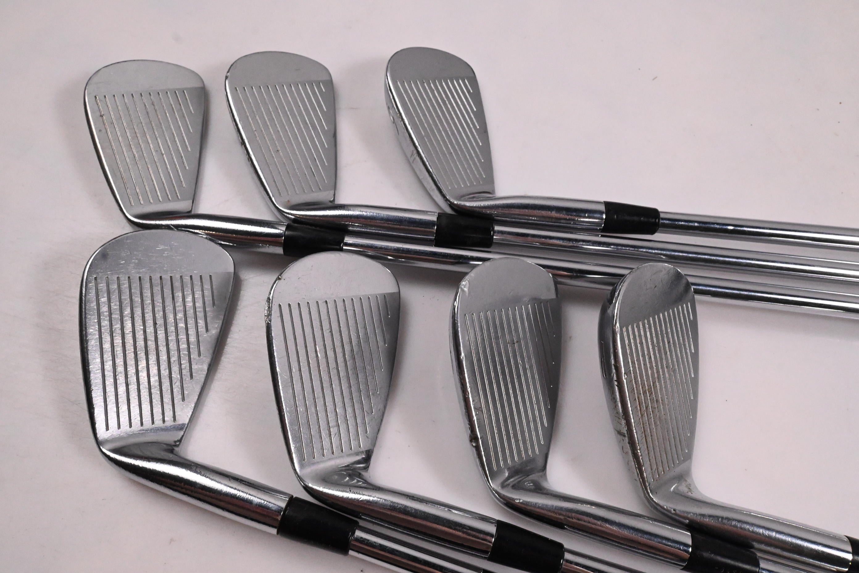 Mizuno MP-32 Irons / 4-PW / Stiff Flex Dynamic Gold S300 Shafts