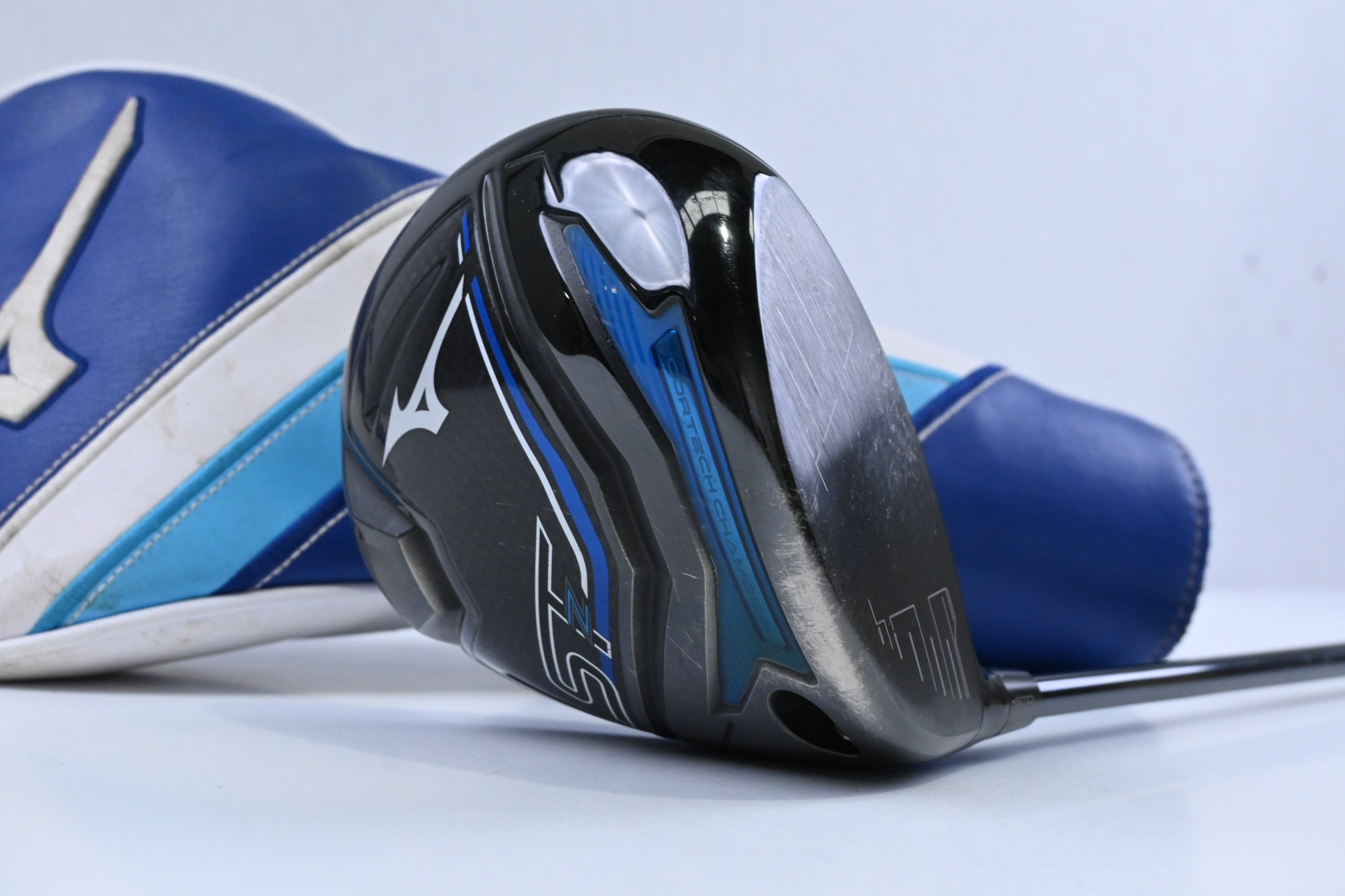 Mizuno ST-Z 230 Driver / 9.5 Degree / Stiff Flex UST Lin-Q M40X Red 5 Shaft