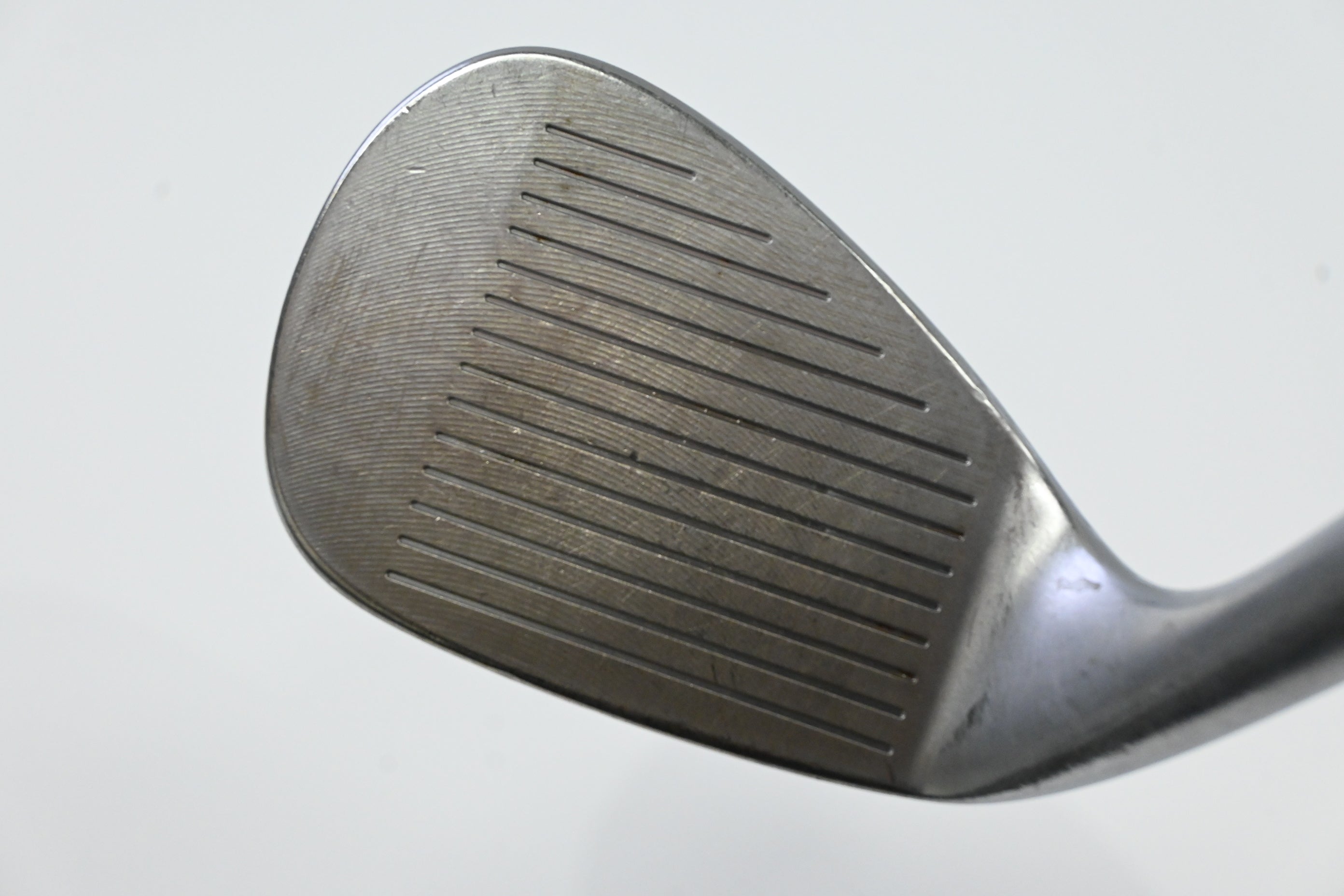 Cleveland 588 RTX Pitching Wedge / 48 Degree / Wedgle Flex Dynamic Gold