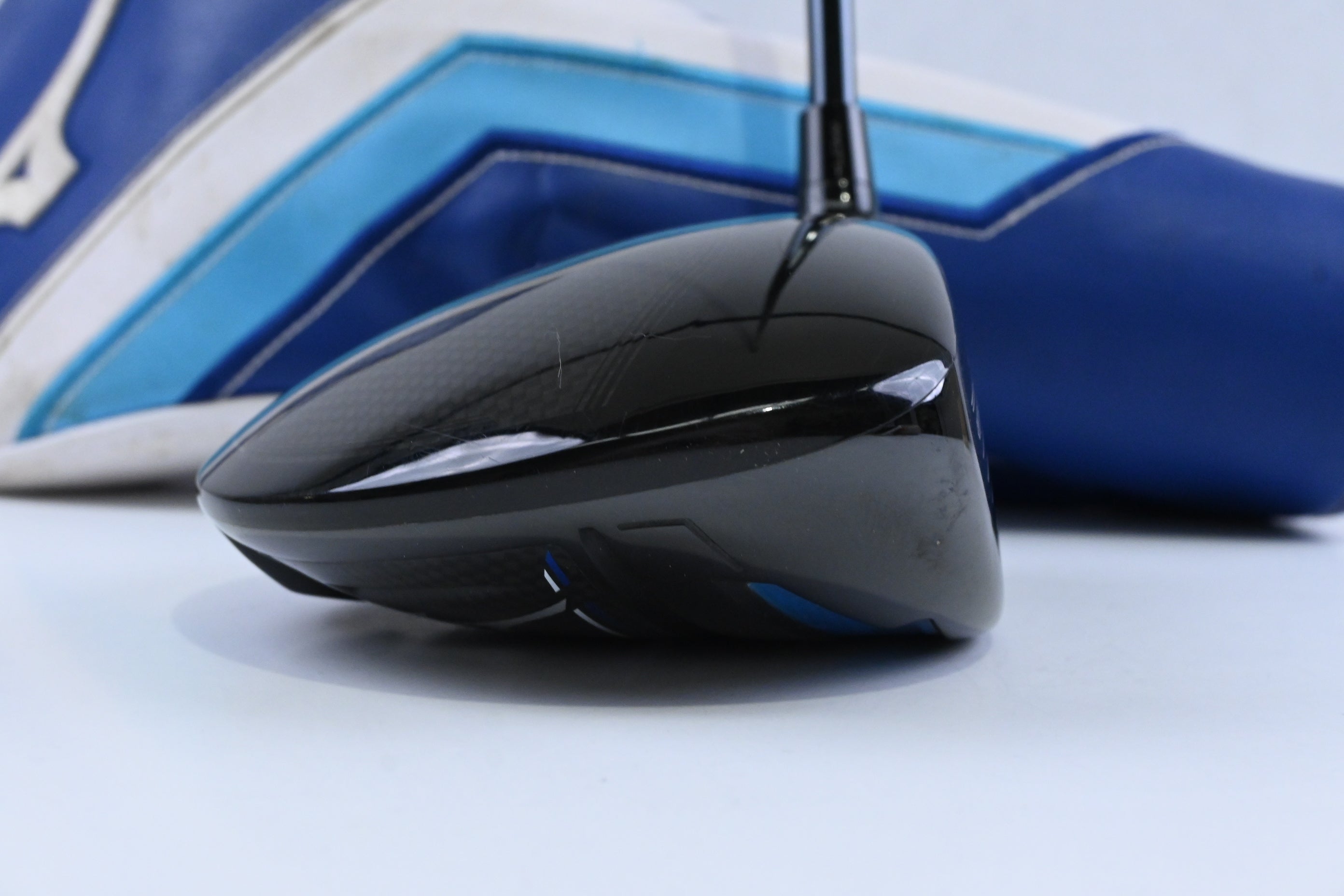 Mizuno ST-Z 230 Driver / 9.5 Degree / Stiff Flex UST Lin-Q M40X Red 5 Shaft