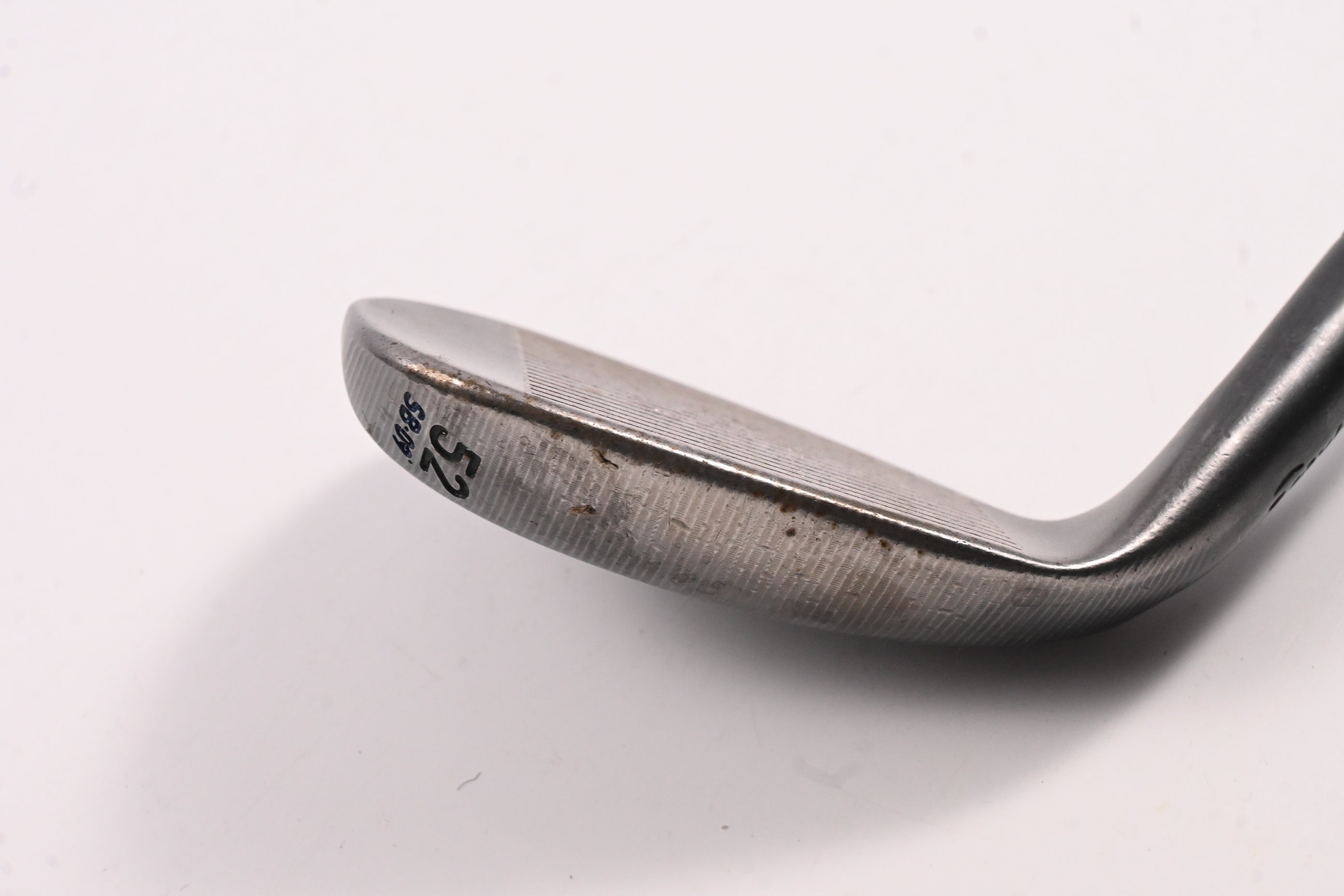 Taylormade Milled Grind 3 Black Gap Wedge / 52 Degree / Stiff Flex Dynamic Gold