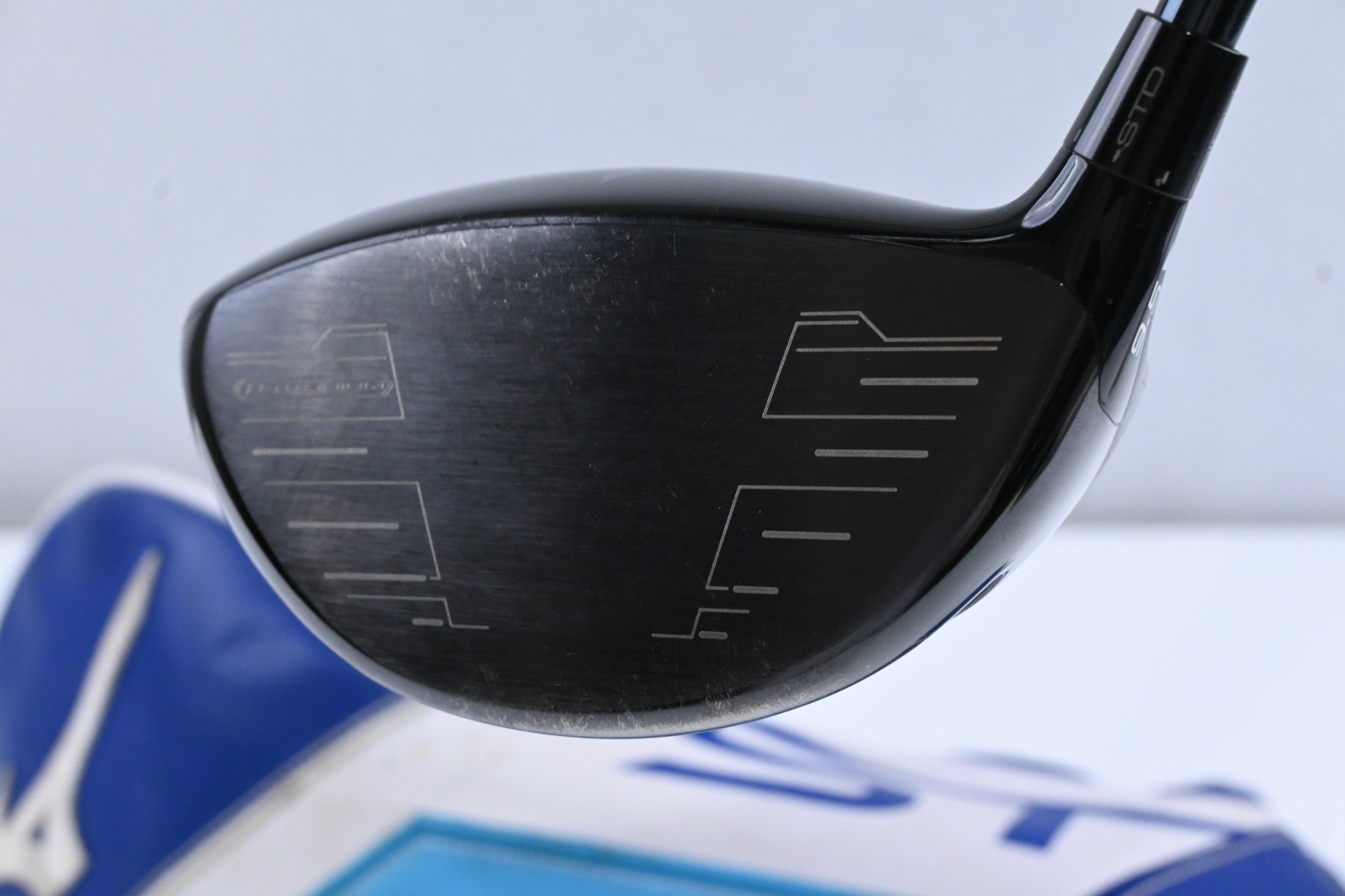 Mizuno ST-Z 230 Driver / 9.5 Degree / Stiff Flex UST Lin-Q M40X Red 5 Shaft