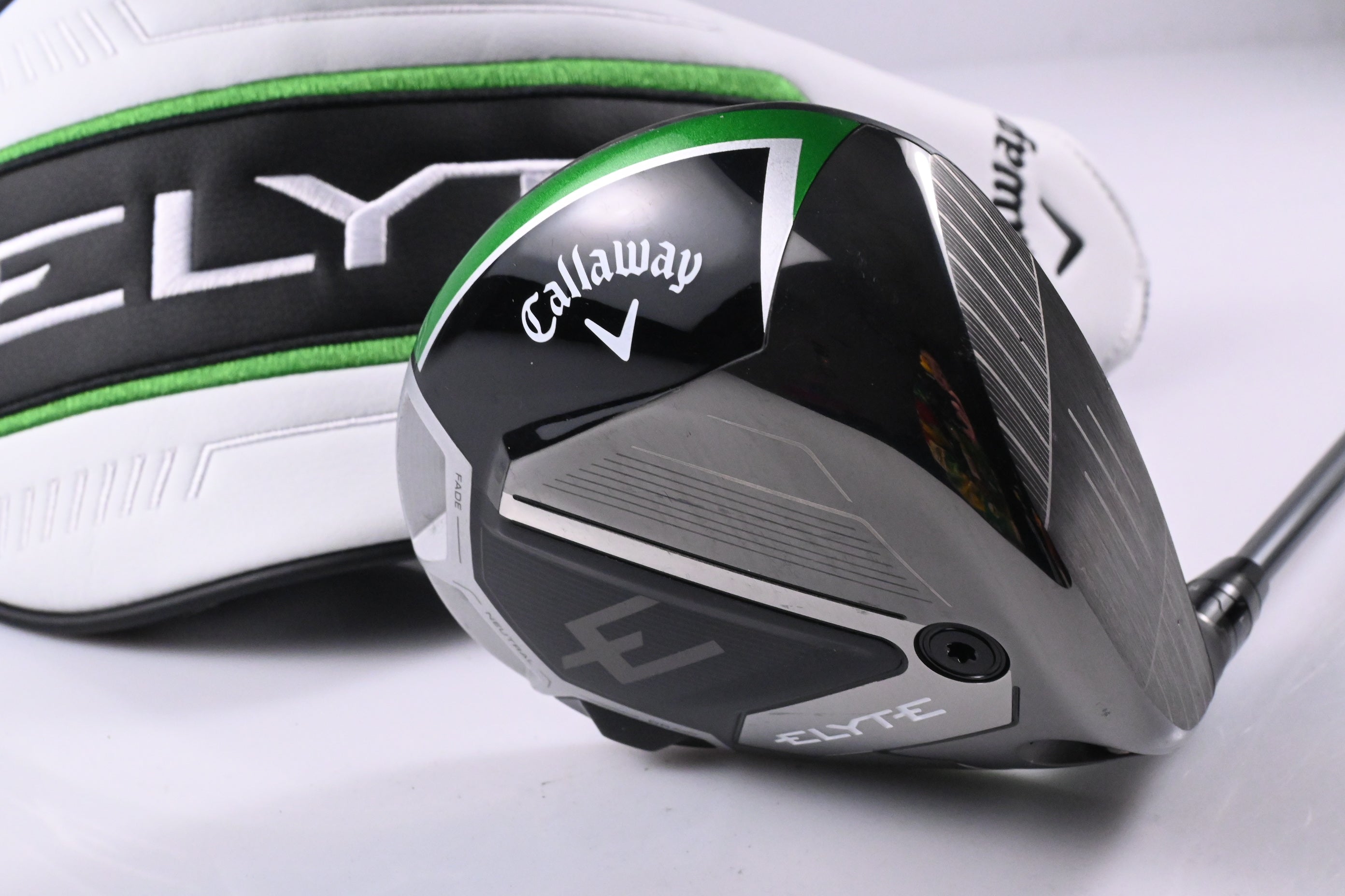 Callaway Elyte Driver / 9 Degree / Regular Flex Denali Charcoal 50 Shaft