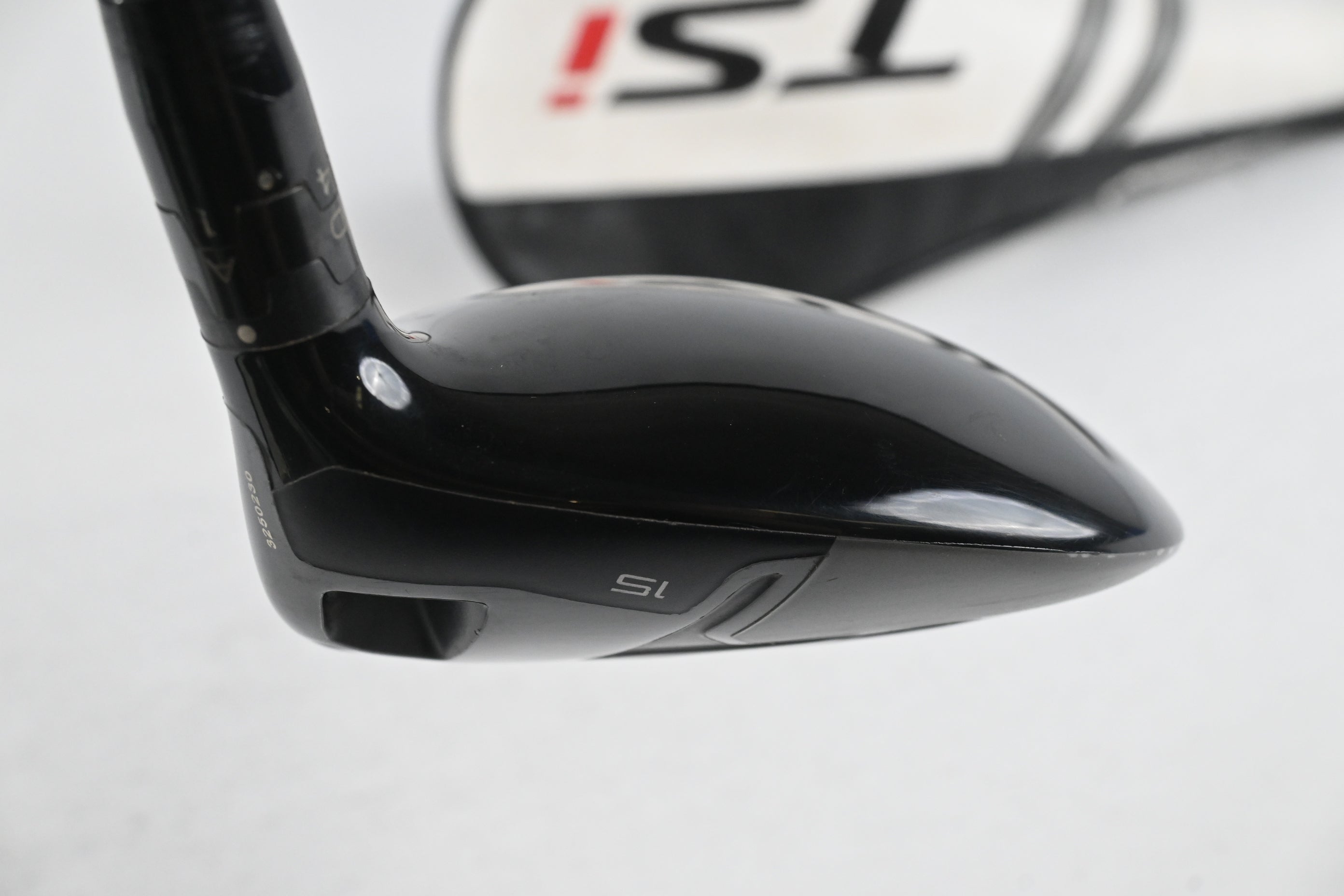 Titleist TSi2 #3 Wood / 15 Degree / Stiff Flex Denali Charcoal 50 Shaft