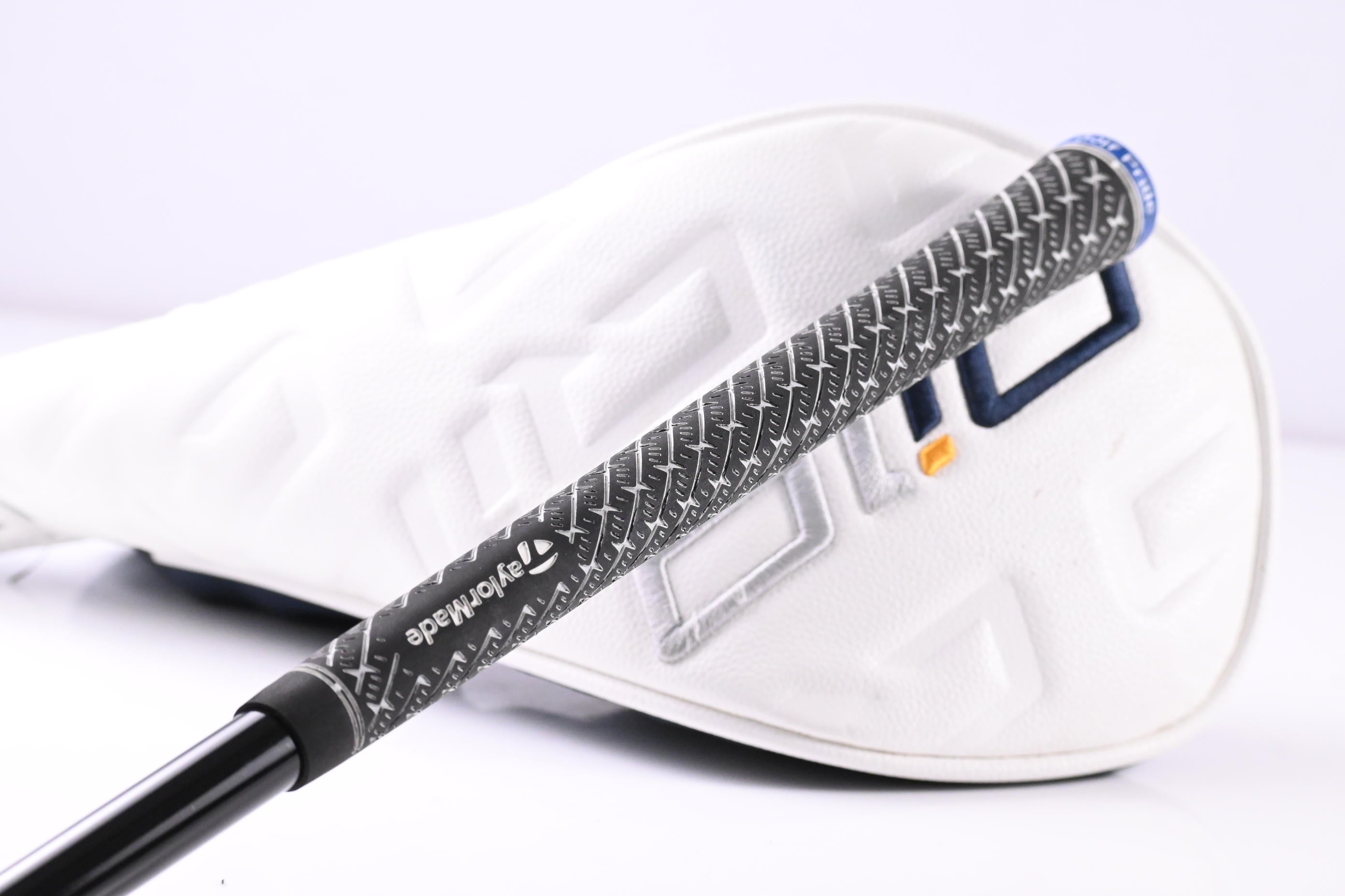 Taylormade Qi10 LS Driver / 9 Degree / Regular Flex Fujikura Speeder NX 50