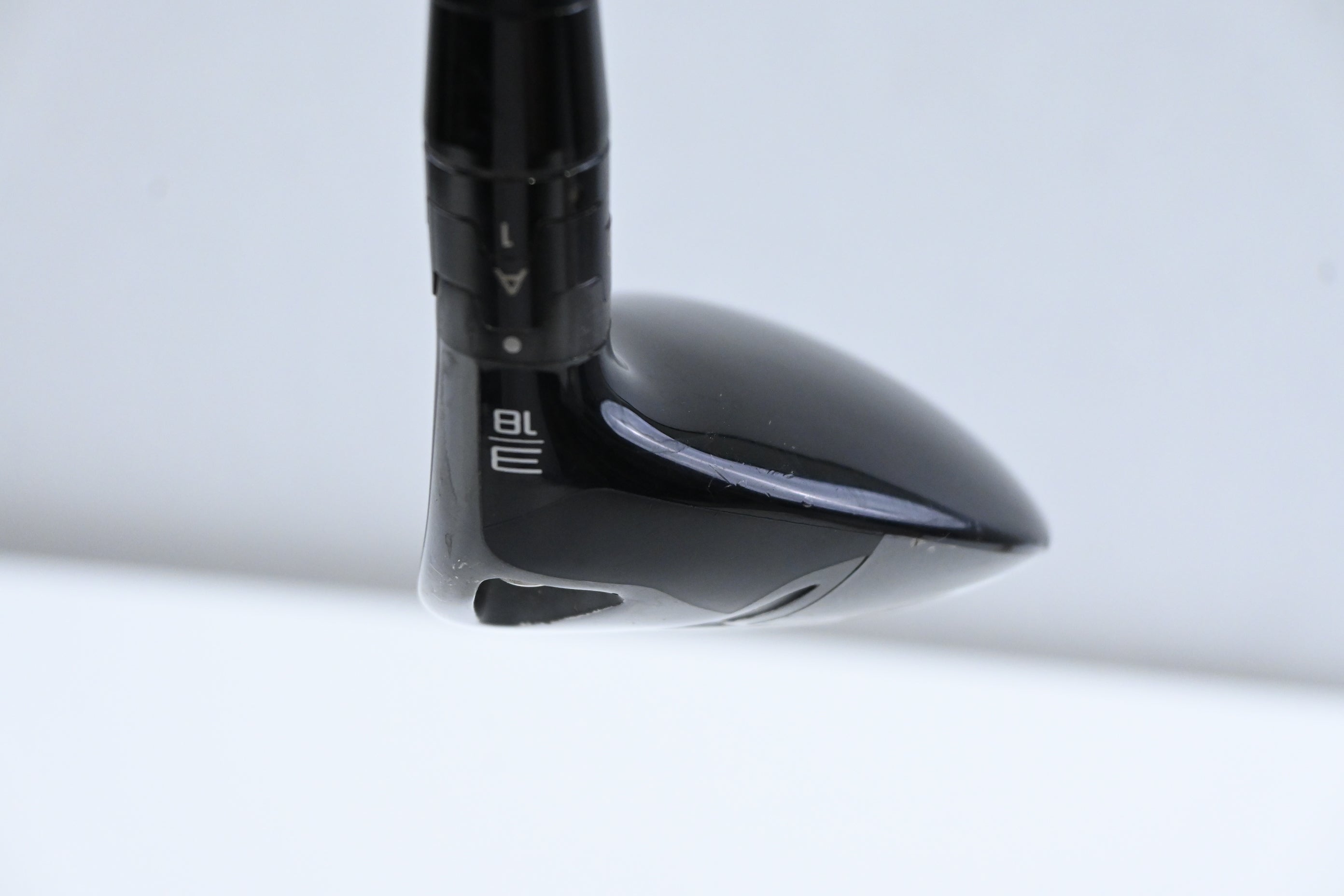 Titleist TSi2 #3 Hybrid / 18 Degree / Stiff Flex HZRDUS Smoke Black RDX 80 Shaft