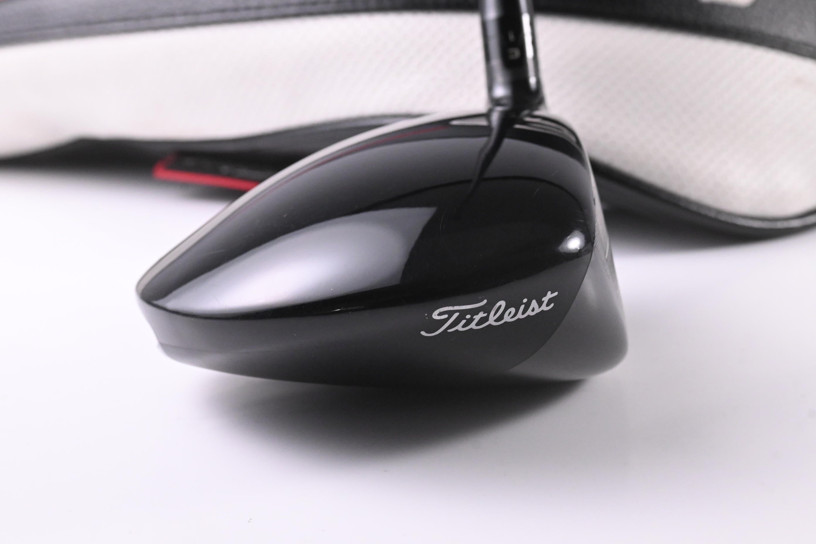 Titleist GT2 Driver / 8 Degree / X-Flex Matrix Red Tie 6Q3 Shaft