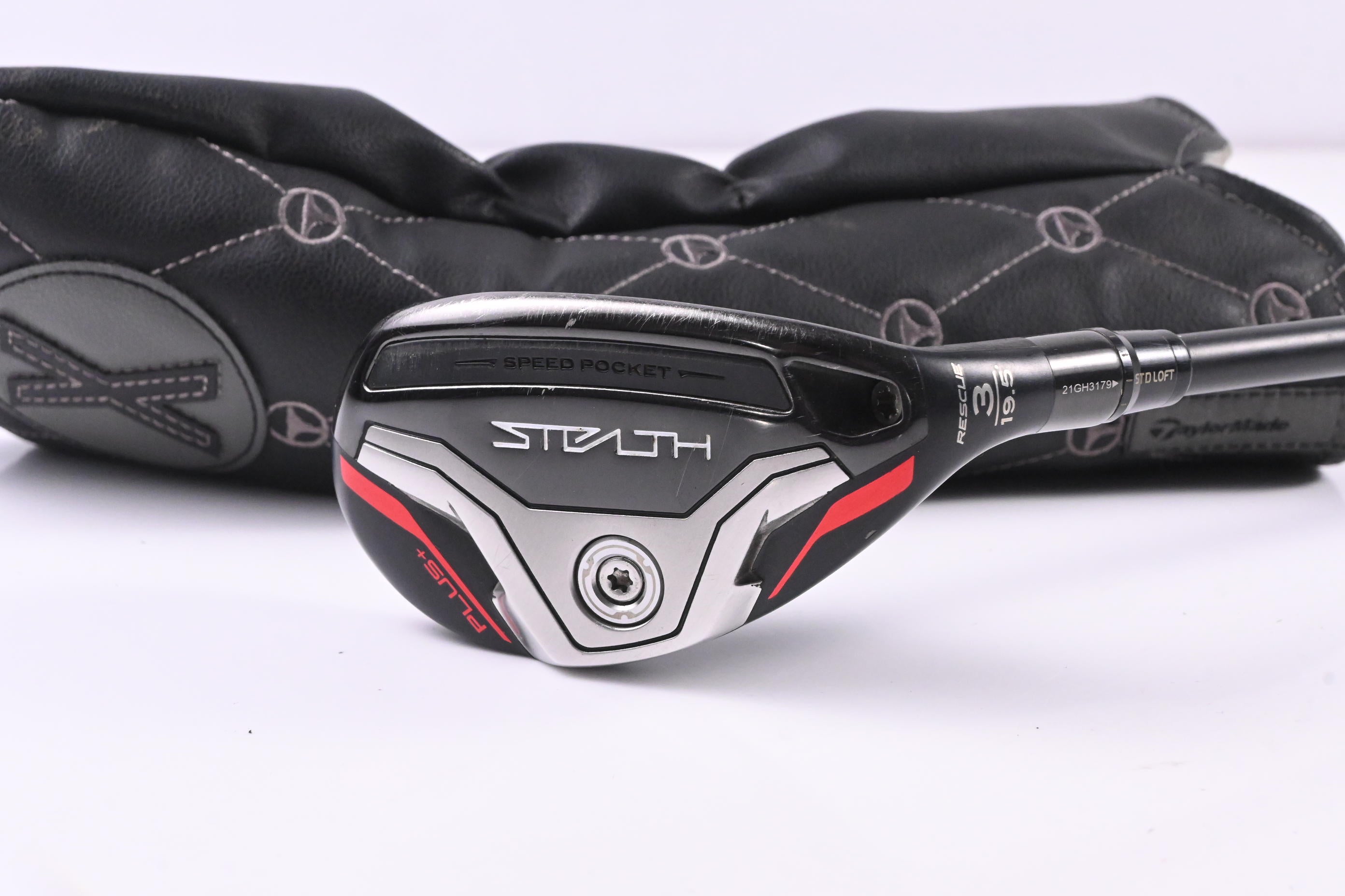 Taylormade Stealth Plus #3 Hybrid / 19.5 Degree / Stiff Flex Hzrdus Black 85