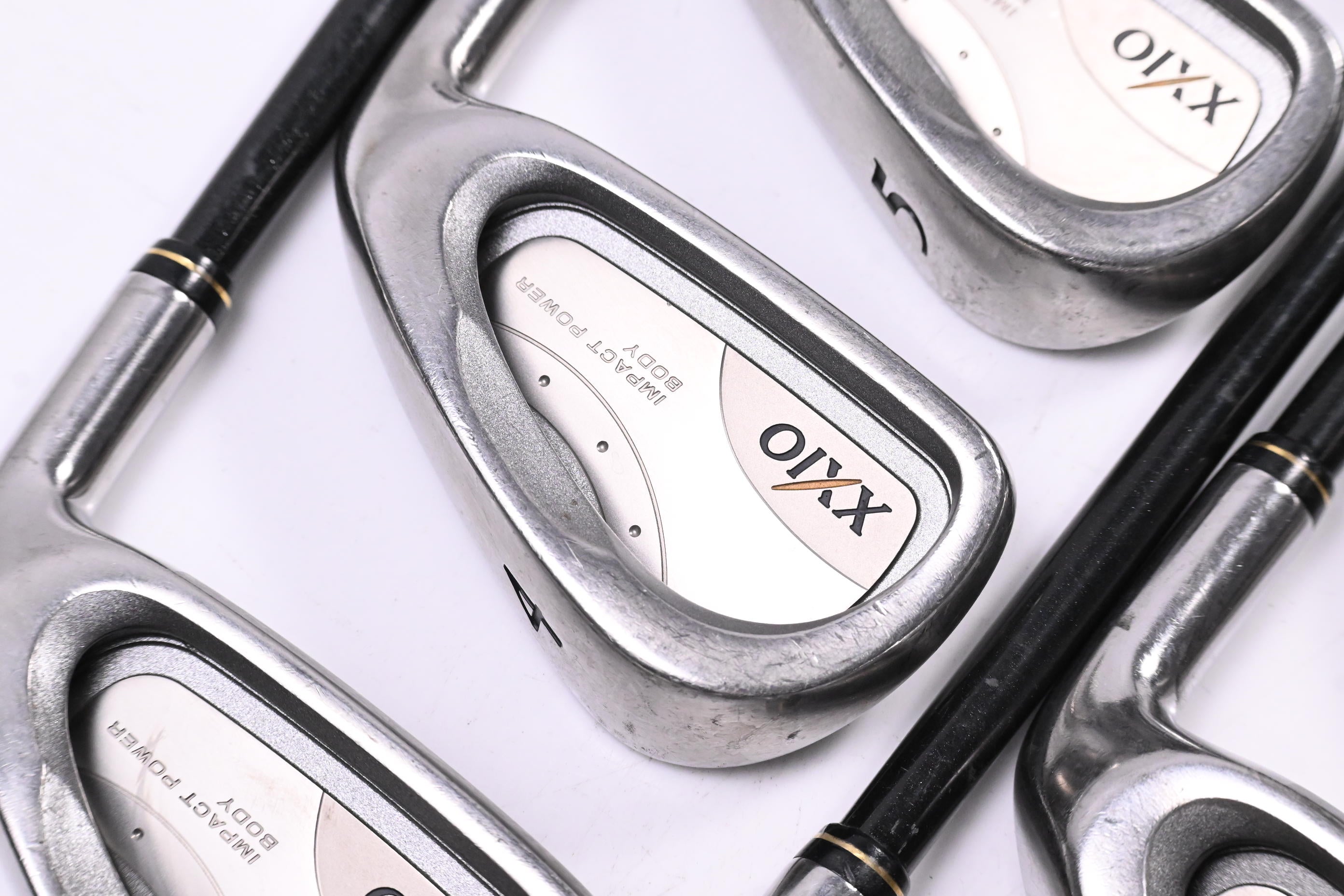 XXIO Dunlop 2004 Irons / 3-PW / Regular Flex XXIO MP300 Shafts