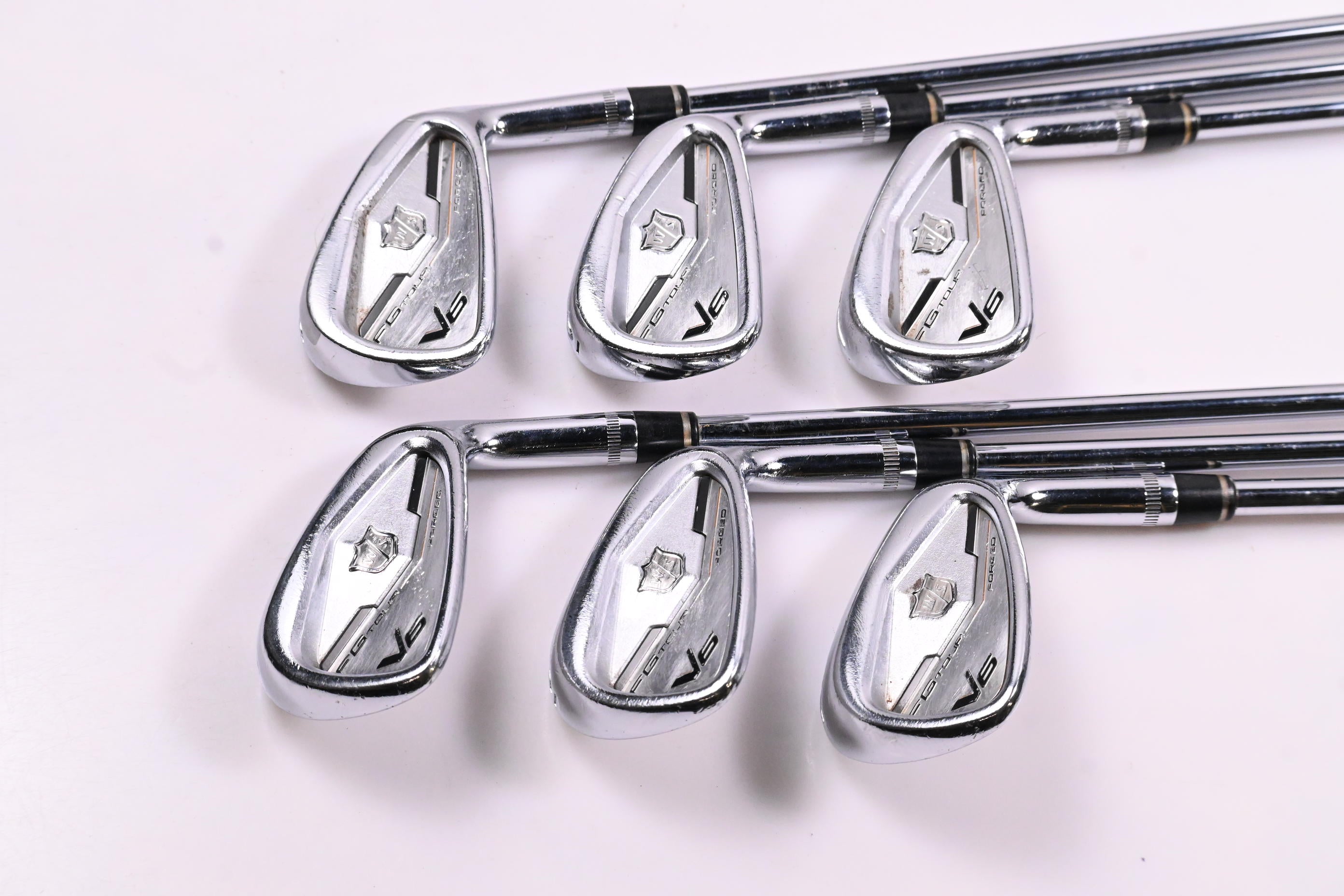 Wilson FG Tour V6 Irons / 5-PW / Regular Flex KBS Tour 110 Shafts