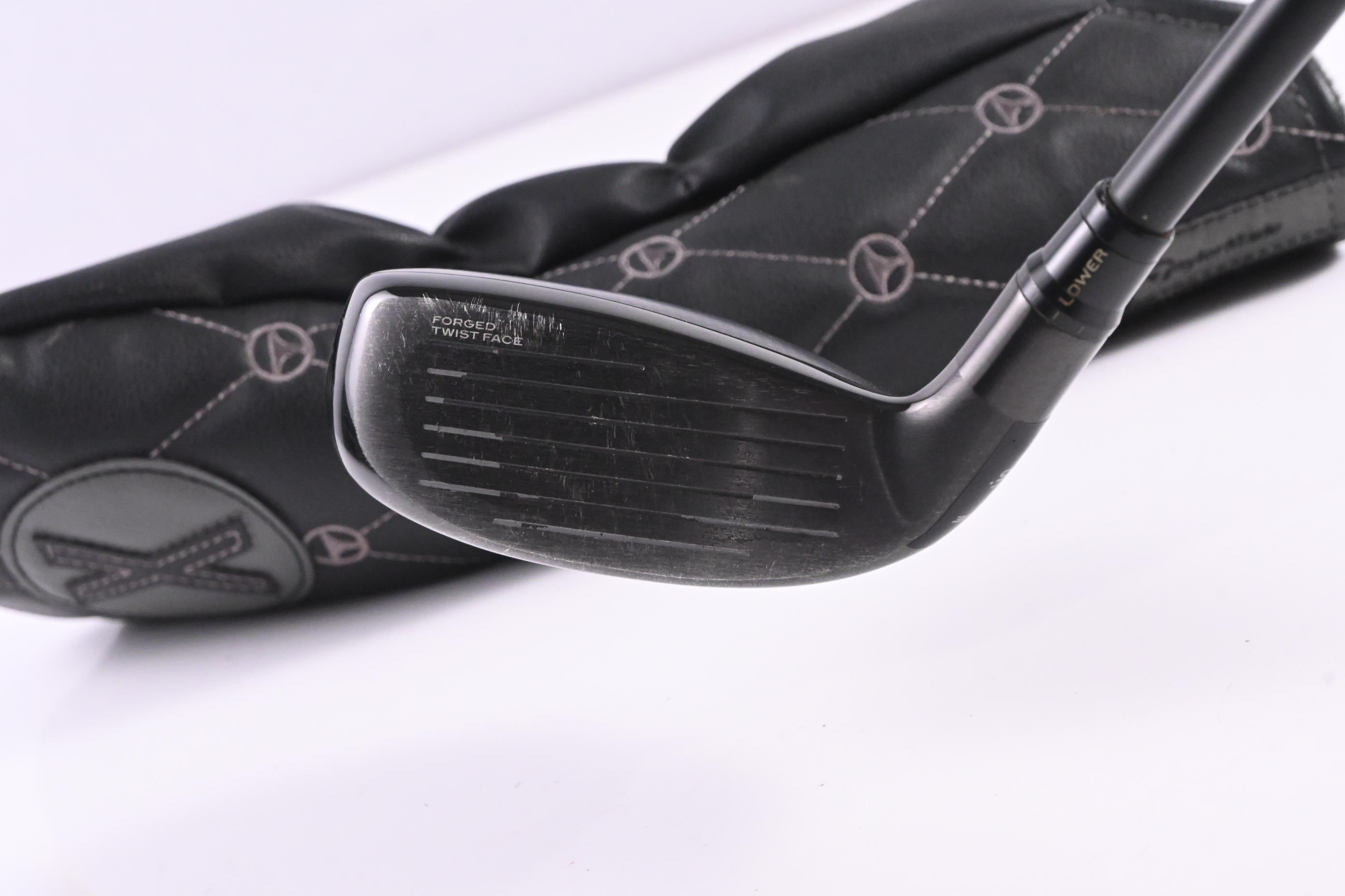 Taylormade Stealth Plus #3 Hybrid / 19.5 Degree / Stiff Flex Hzrdus Black 85