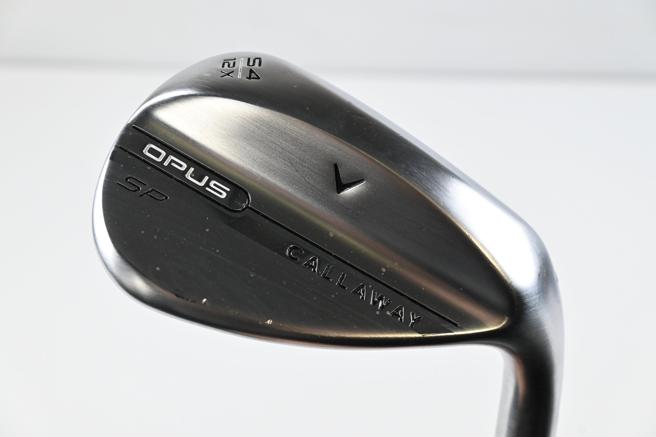 Callaway Opus SP Sand Wedge / 54 Degree / Regular Flex AMT R300 Red Shaft