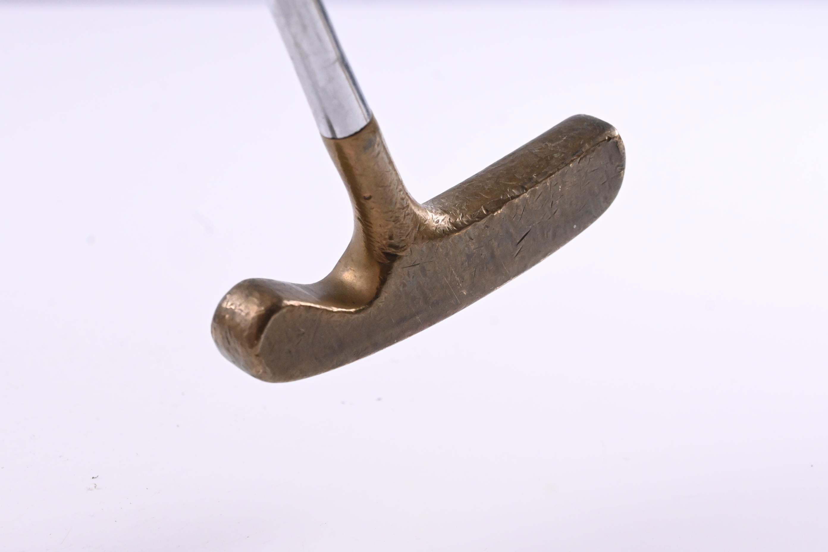 Acushnet Bullseye Putter / 36 Inch